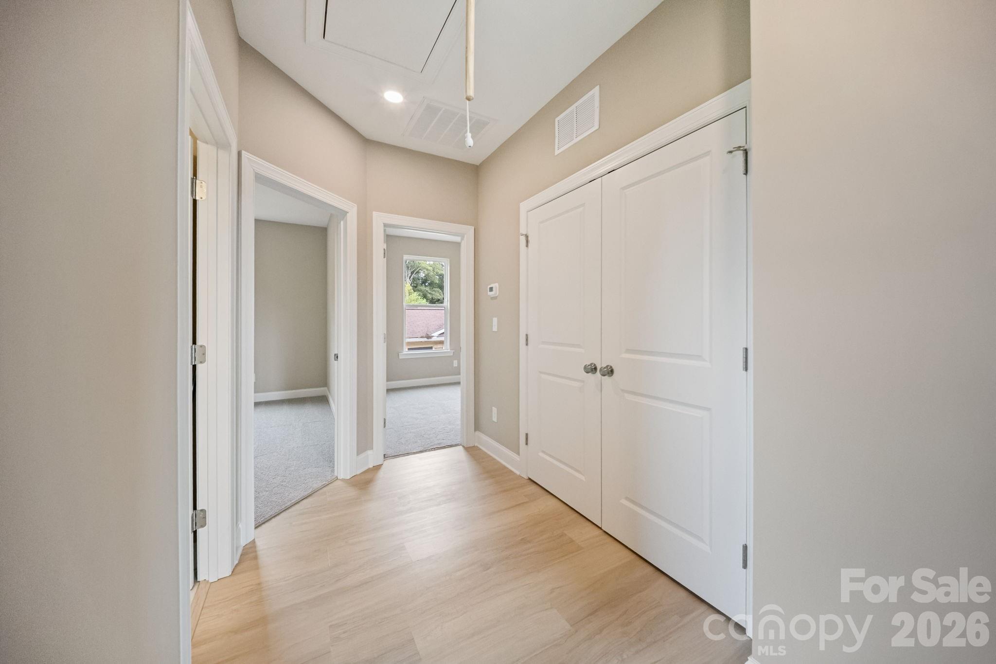 3304 Meredith Avenue Property Photo 15