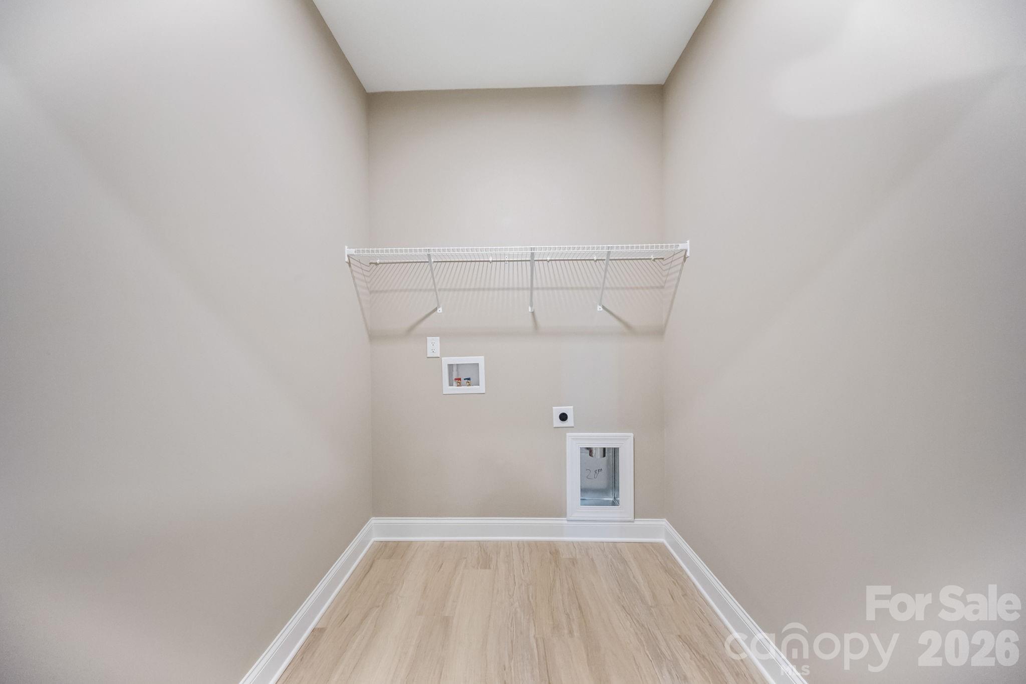 3304 Meredith Avenue Property Photo 18