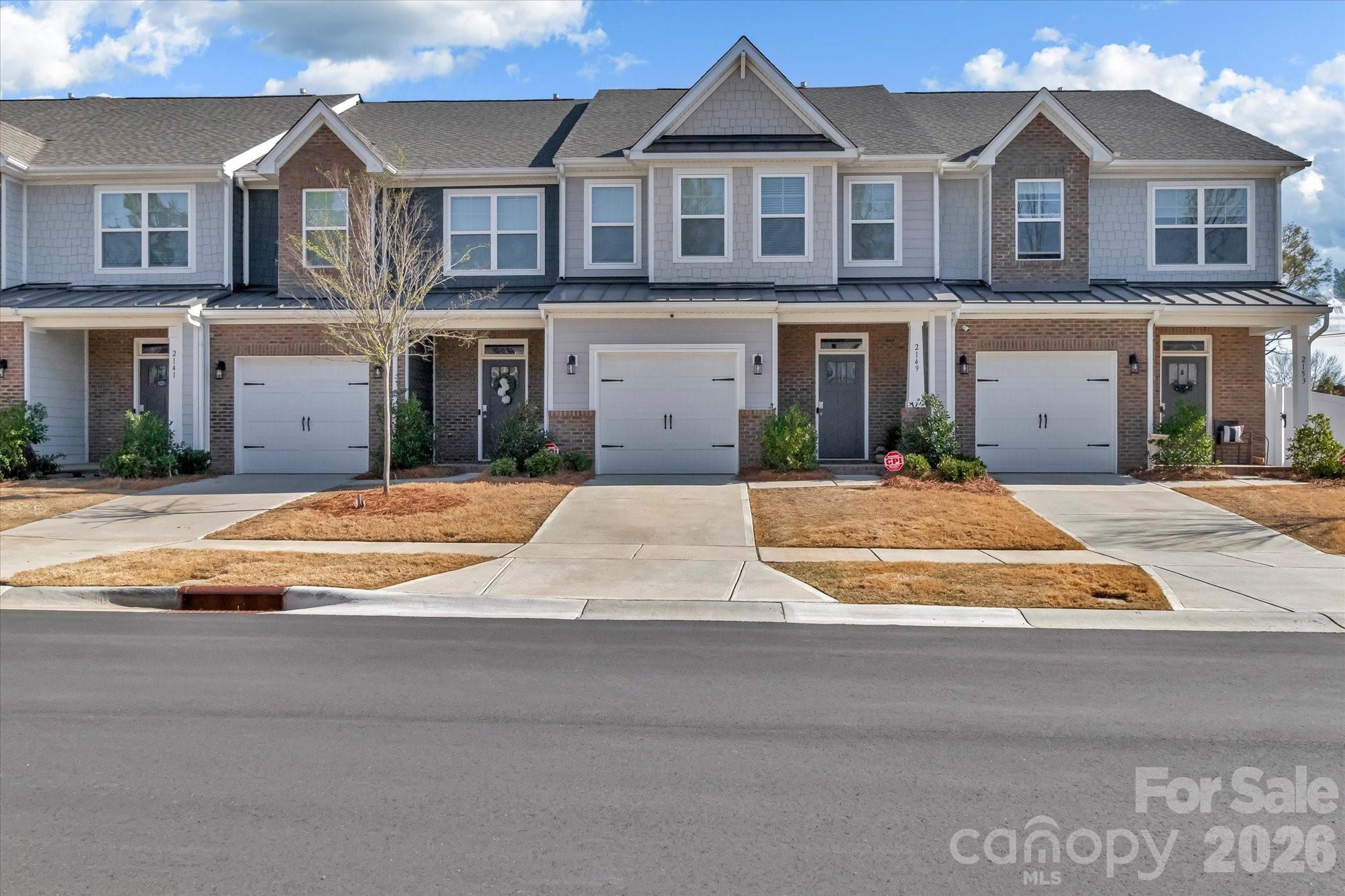 2149 Bexar Trail Property Photo 7