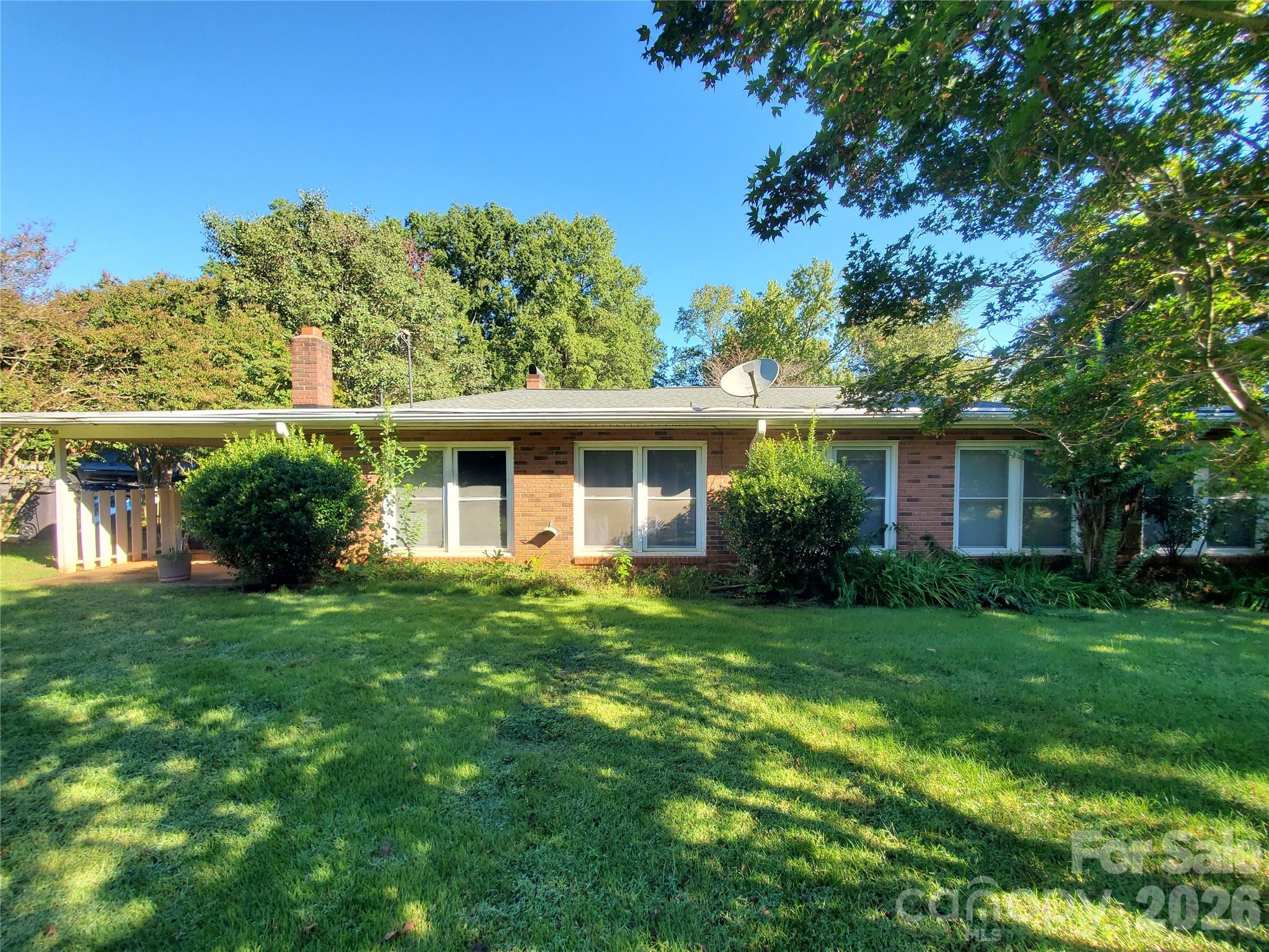 596 Georgia Avenue Property Photo 38