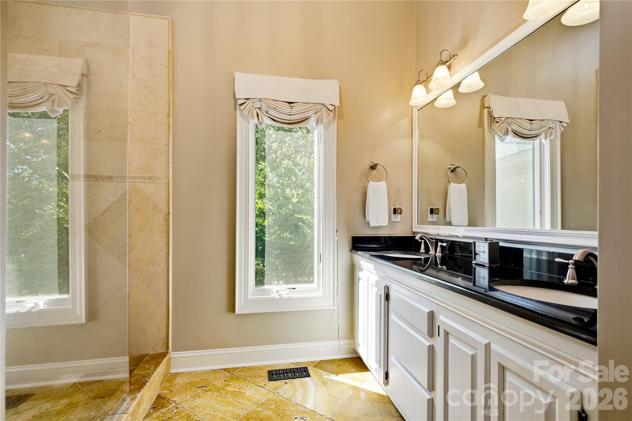 8172 Malibu Pointe Lane Property Photo 25