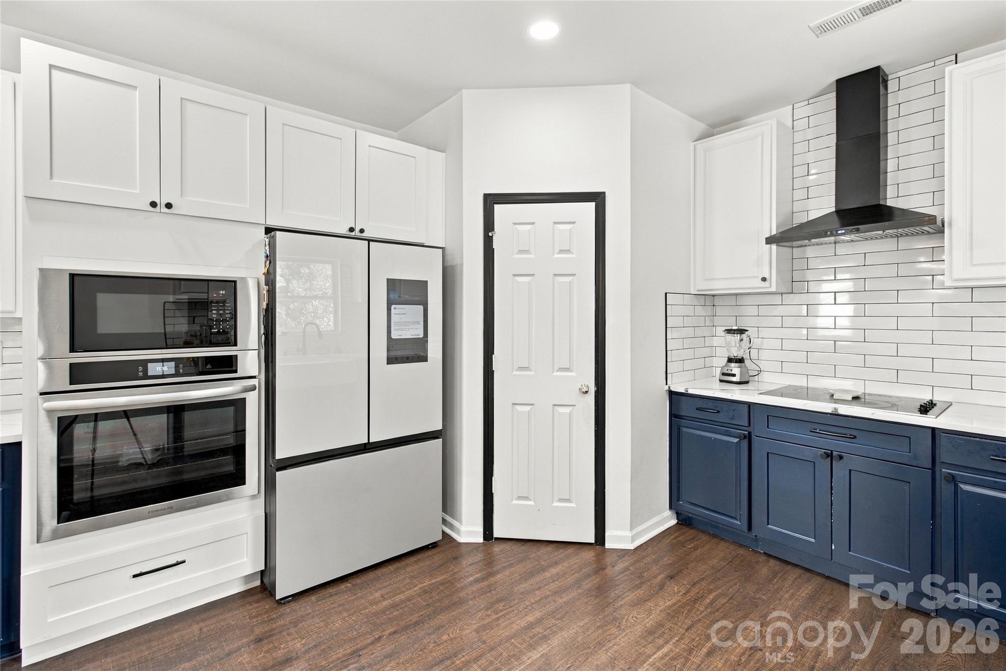 1119 Spicewood Pines Road Property Photo 8