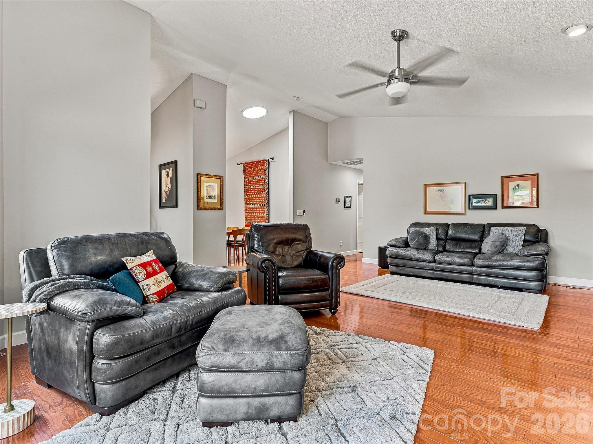 403 Kyfields Drive Property Photo 9