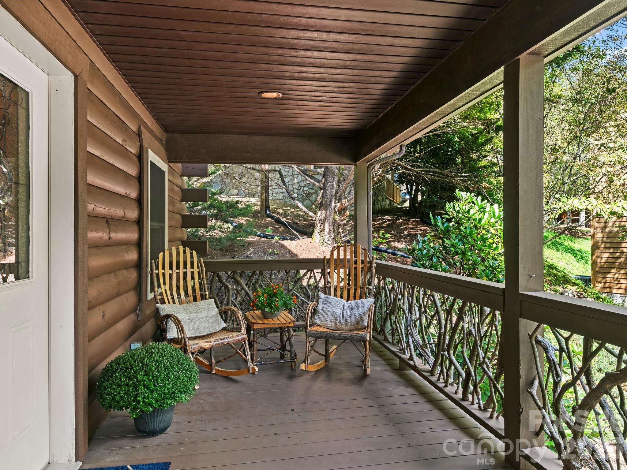 72 Cottontail Trail Property Photo 4