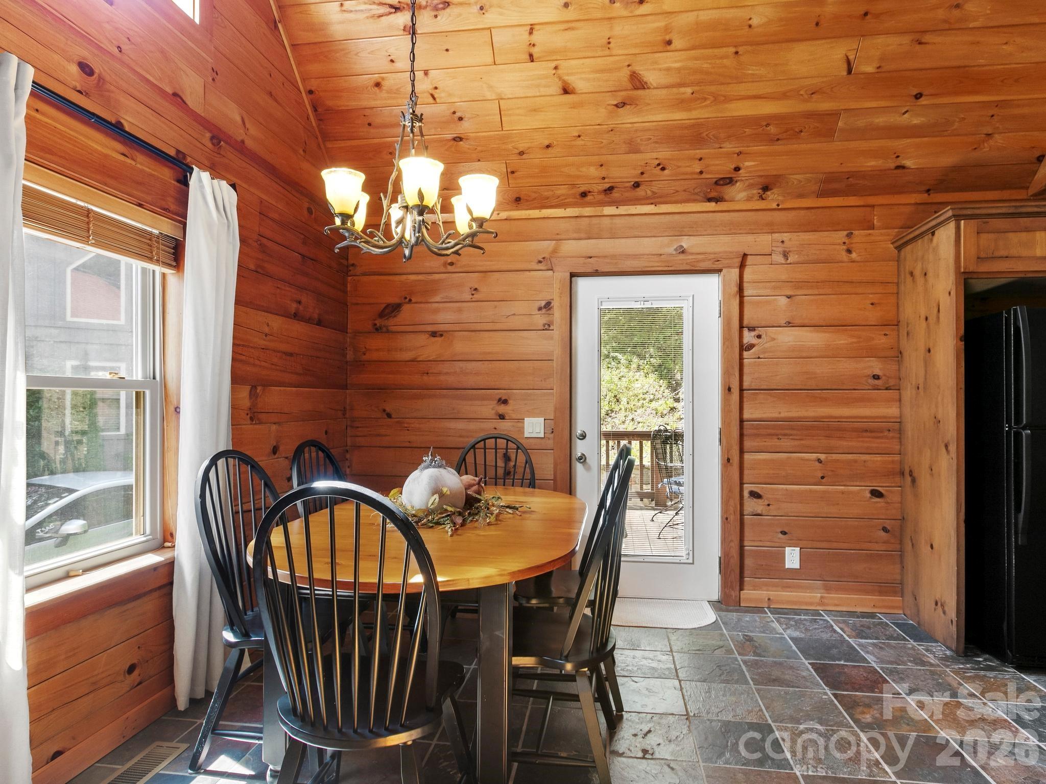72 Cottontail Trail Property Photo 11