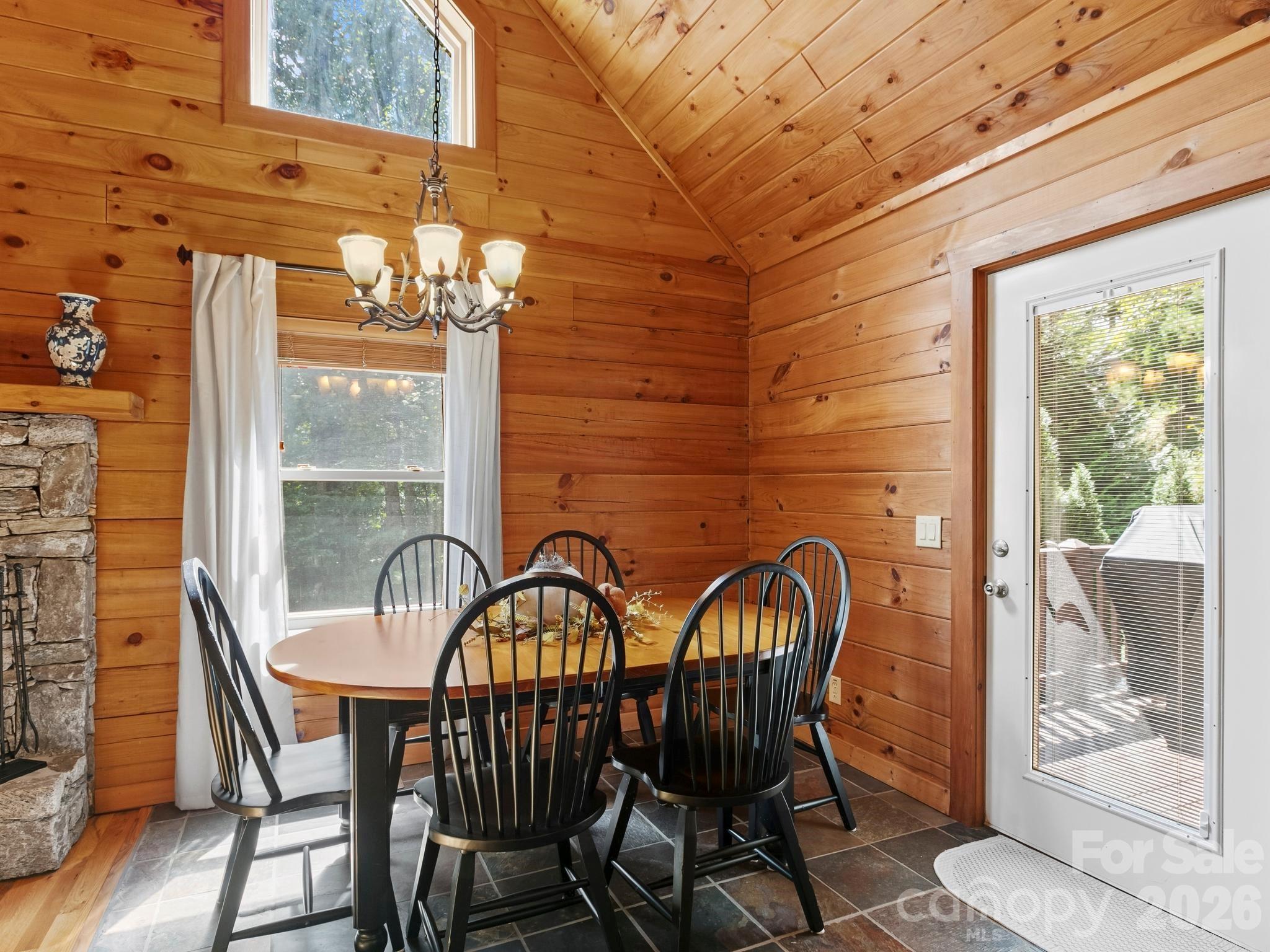 72 Cottontail Trail Property Photo 12