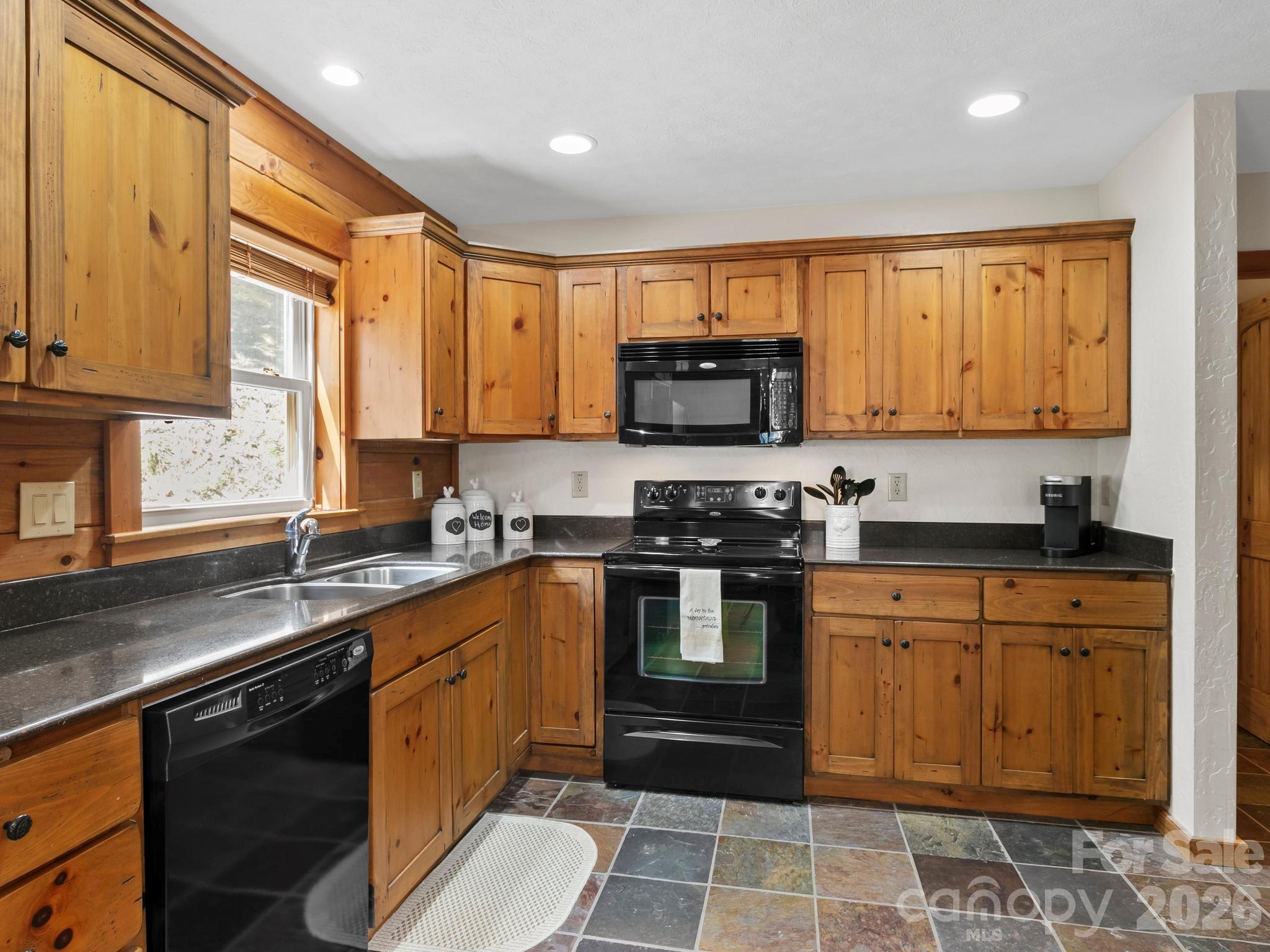 72 Cottontail Trail Property Photo 14