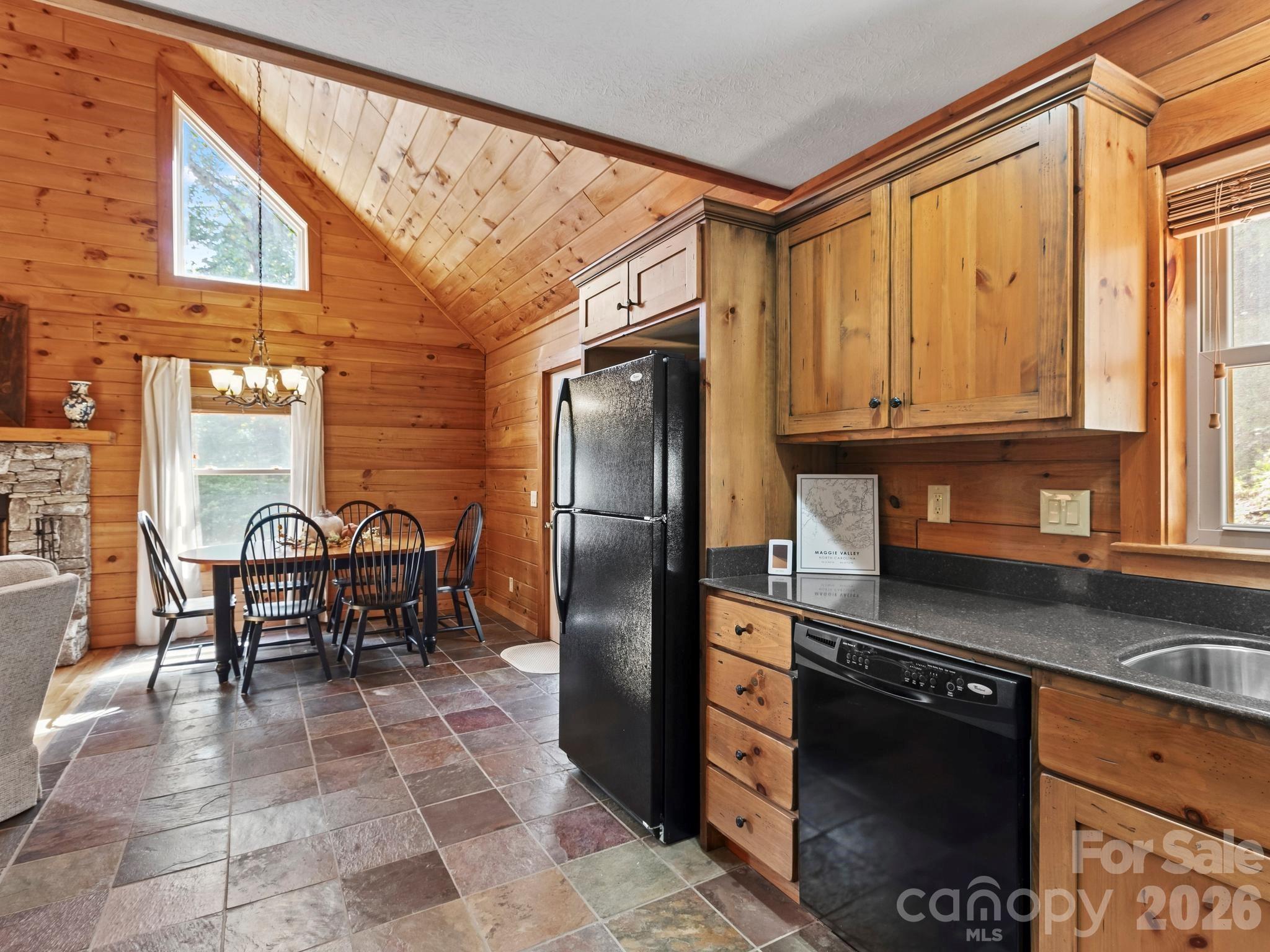 72 Cottontail Trail Property Photo 16