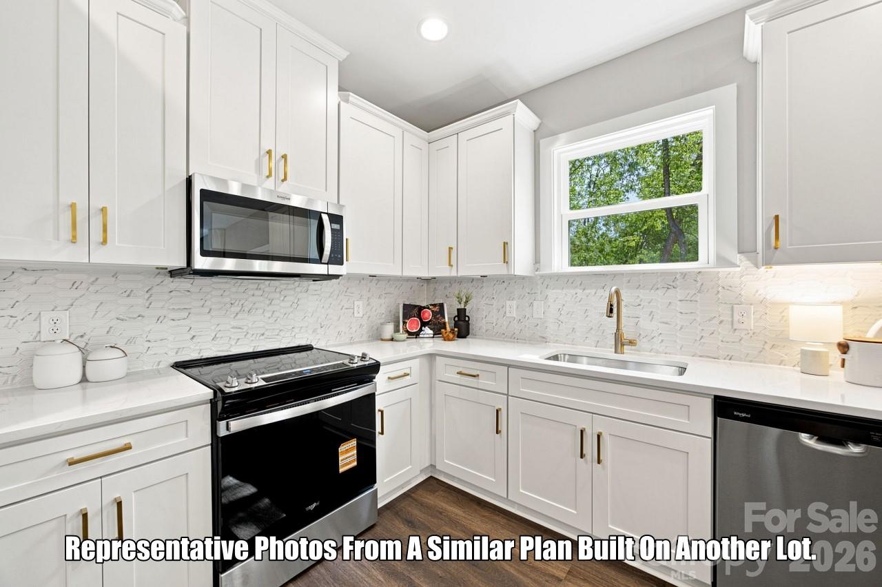 2213 W Seventh Avenue Property Photo 5