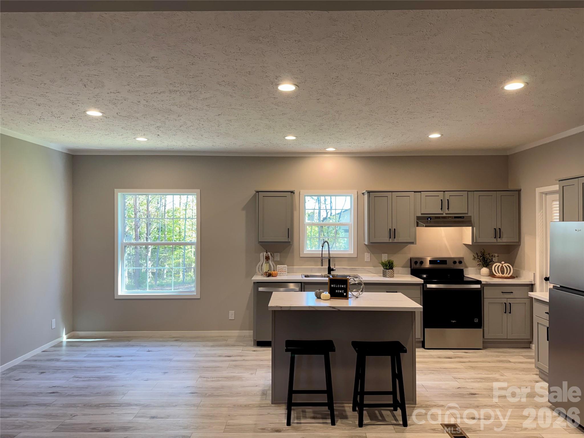 105 Cottontail Lane Property Photo 10