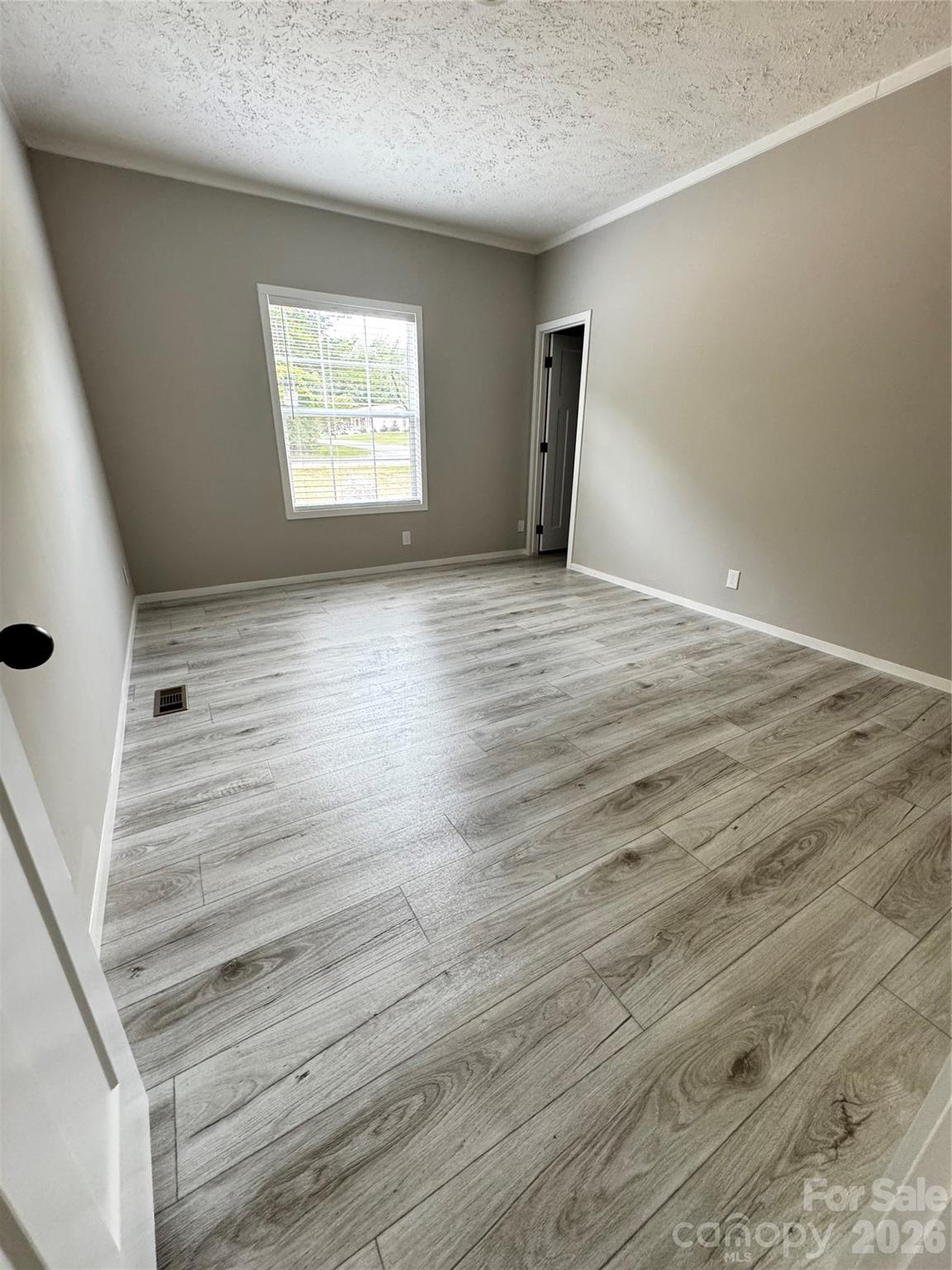 105 Cottontail Lane Property Photo 17