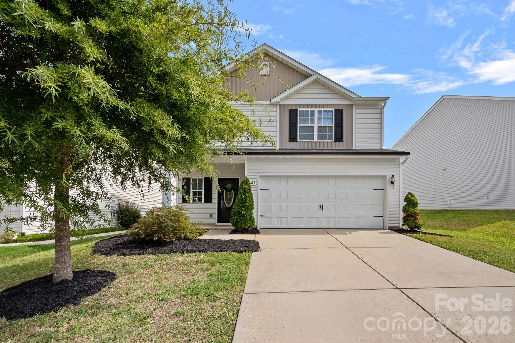 8226 Paw Valley Lane Property Photo 1