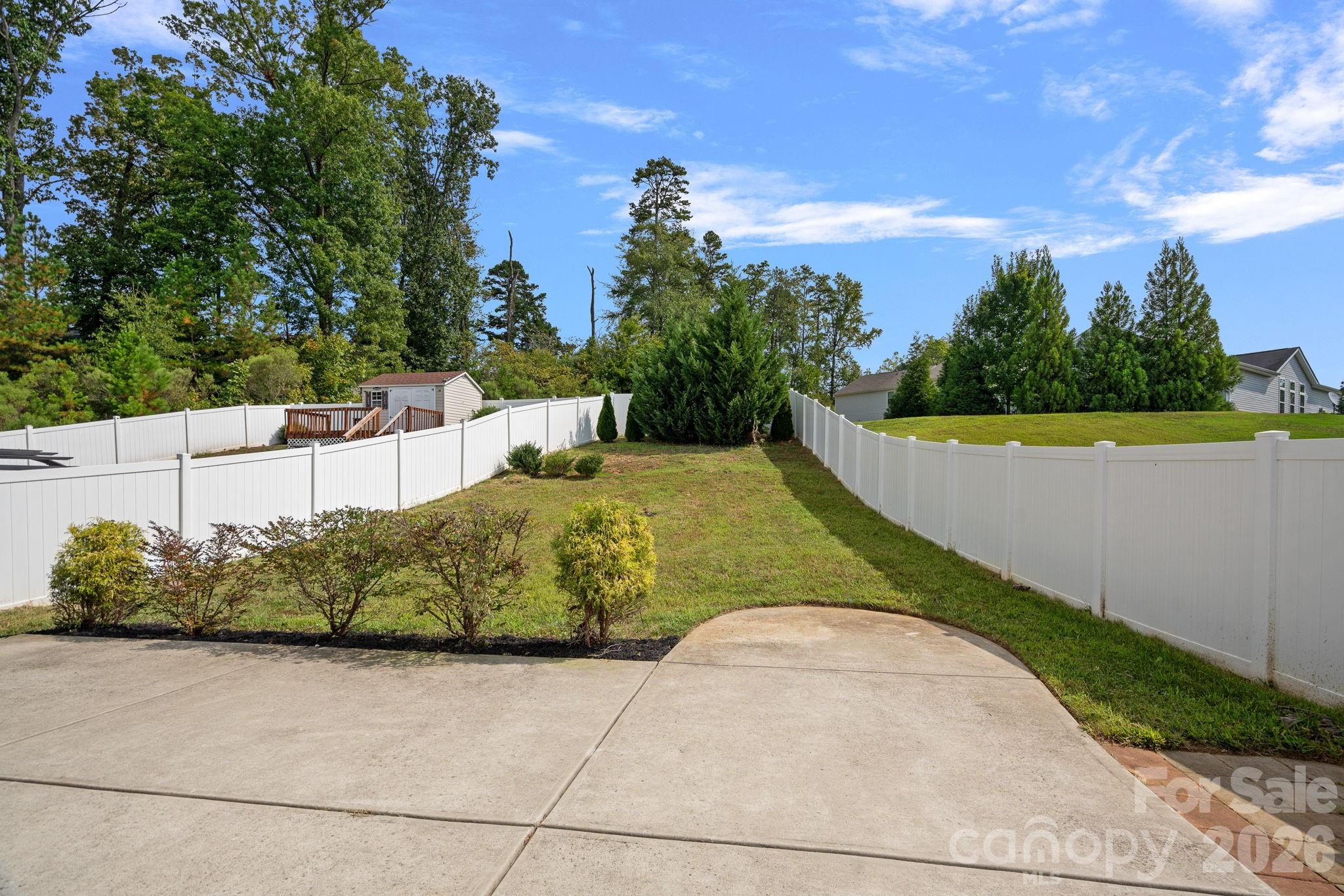 8226 Paw Valley Lane Property Photo 22