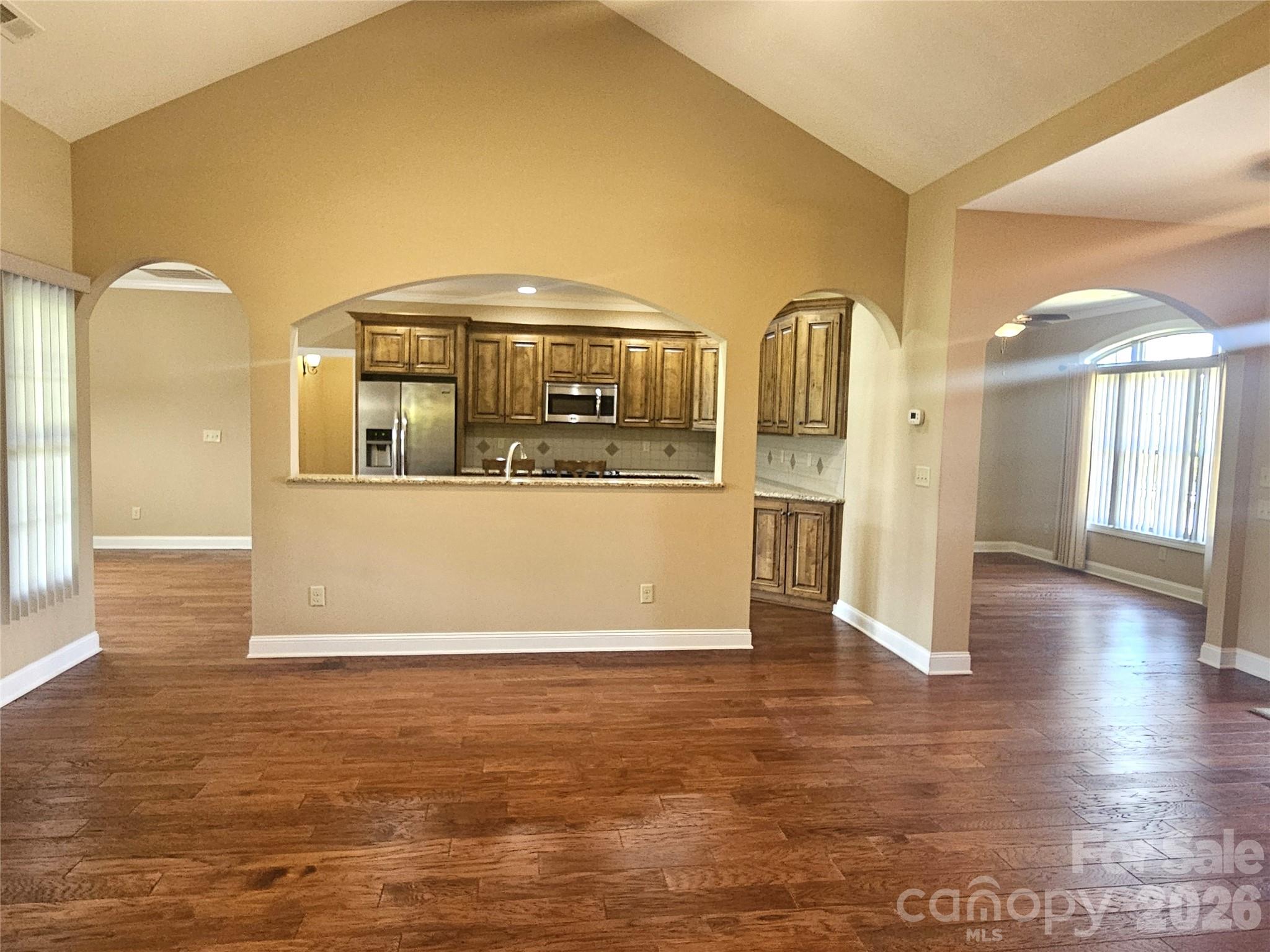 323 Wendover Drive Property Photo 6