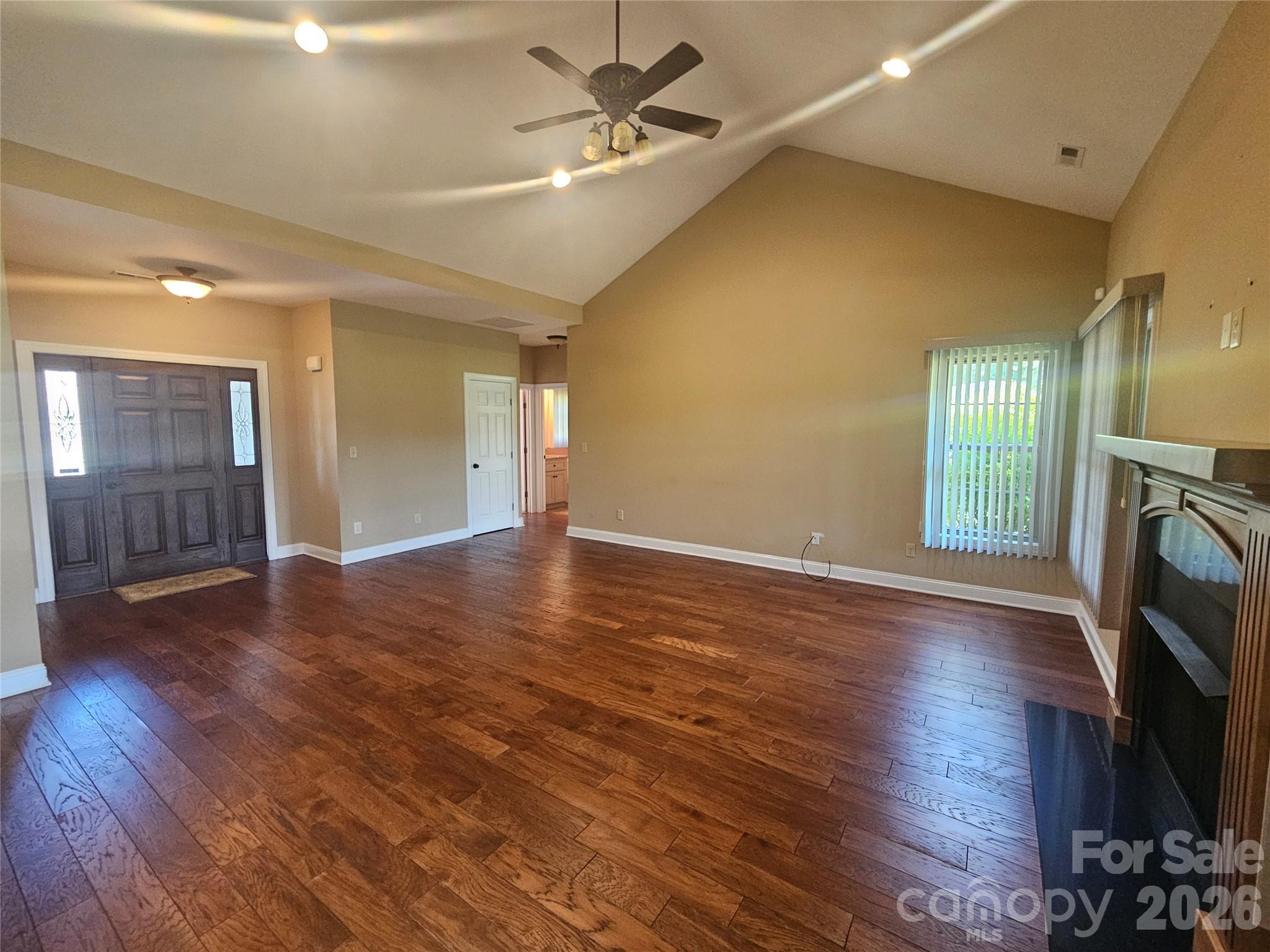 323 Wendover Drive Property Photo 7