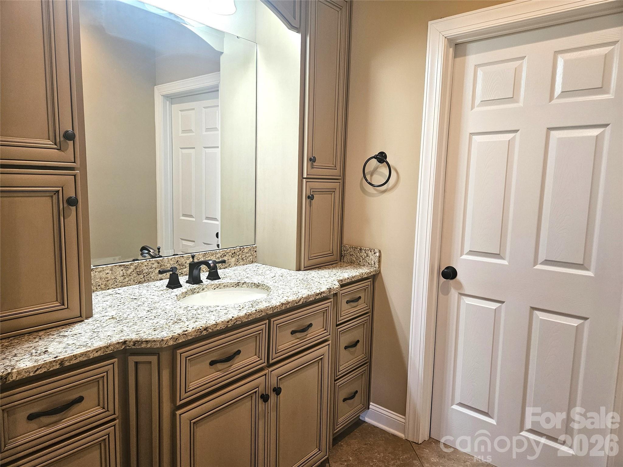 323 Wendover Drive Property Photo 20