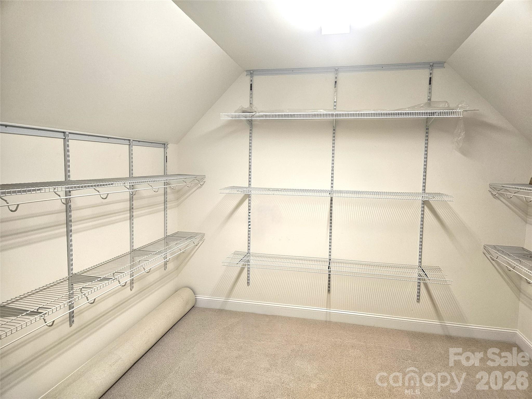 323 Wendover Drive Property Photo 30