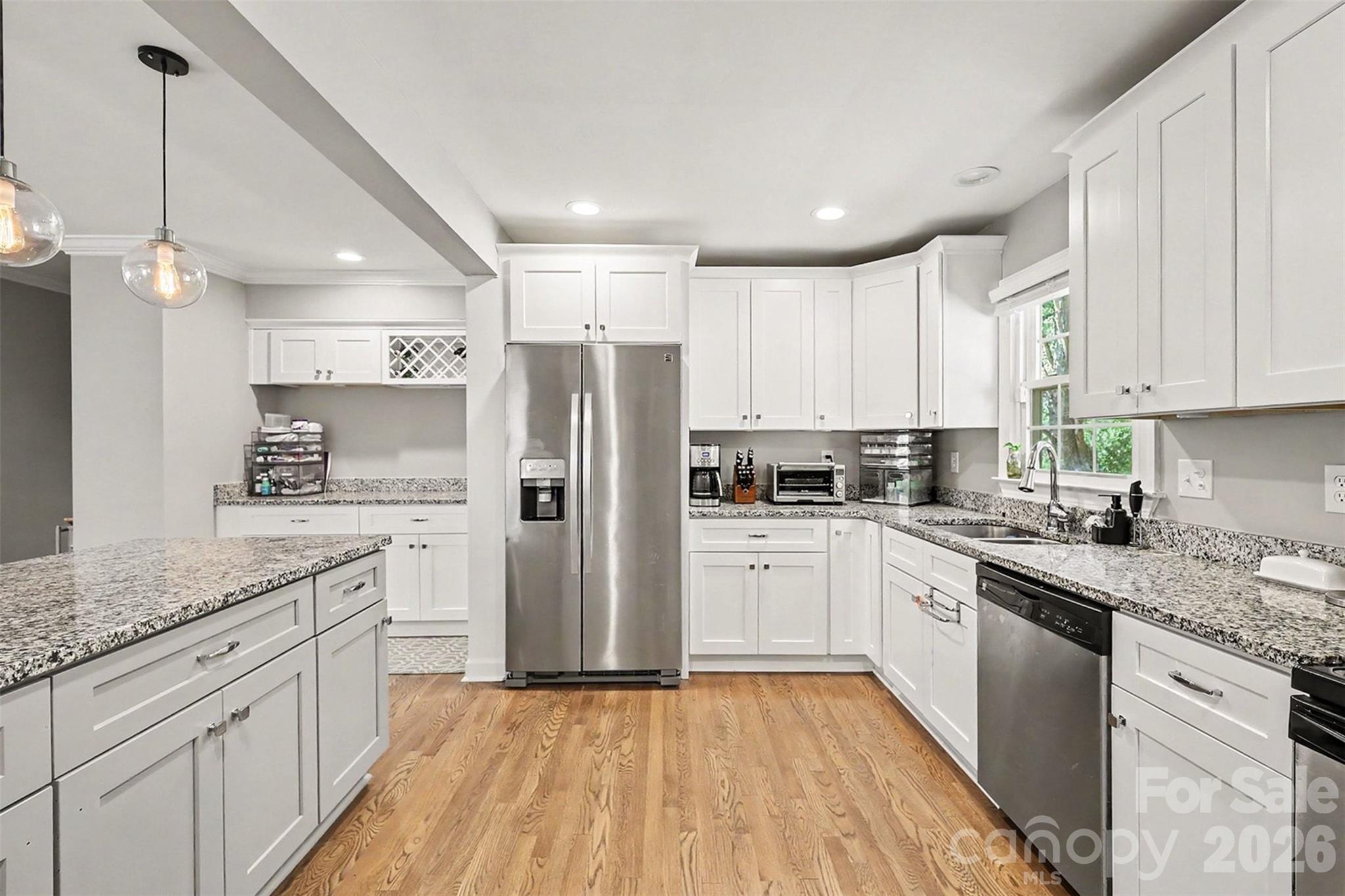 5621 Alanhurst Place Property Photo 15