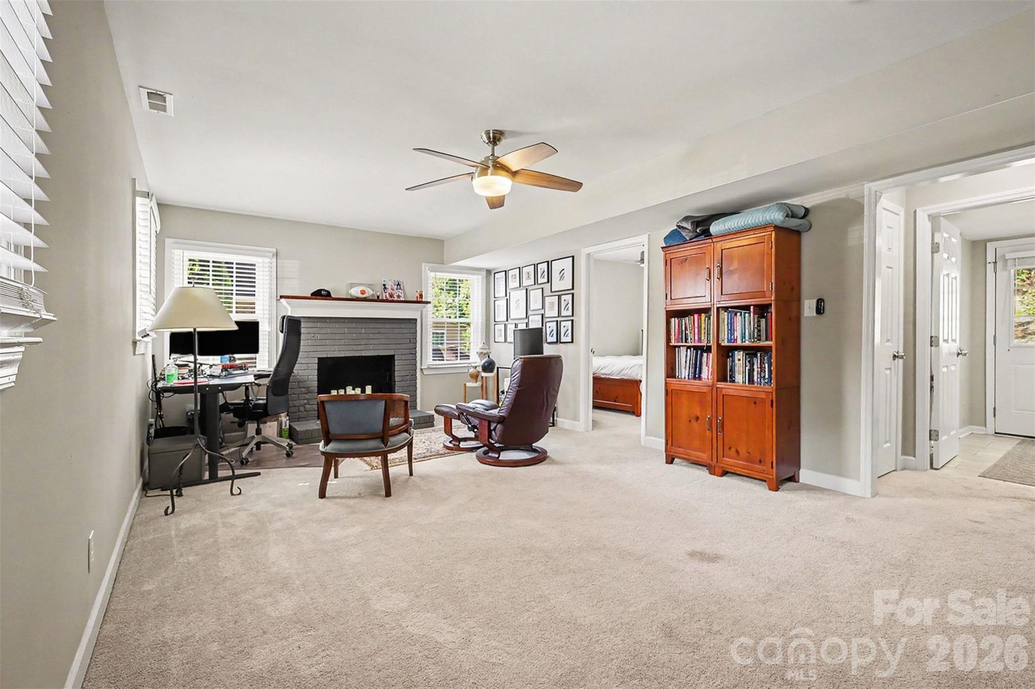 5621 Alanhurst Place Property Photo 24
