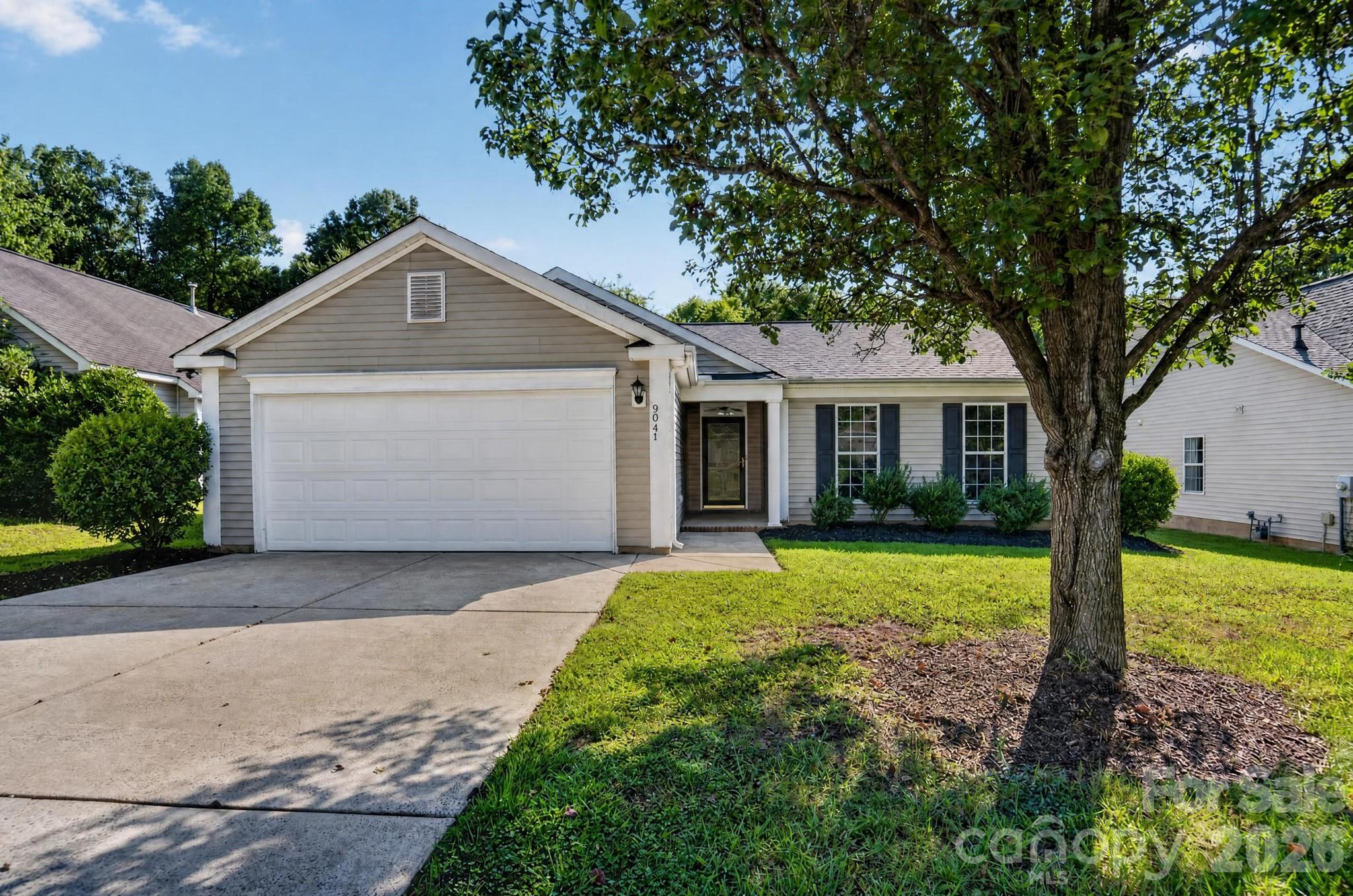 9041 Foggy Meadow Drive Property Photo 1