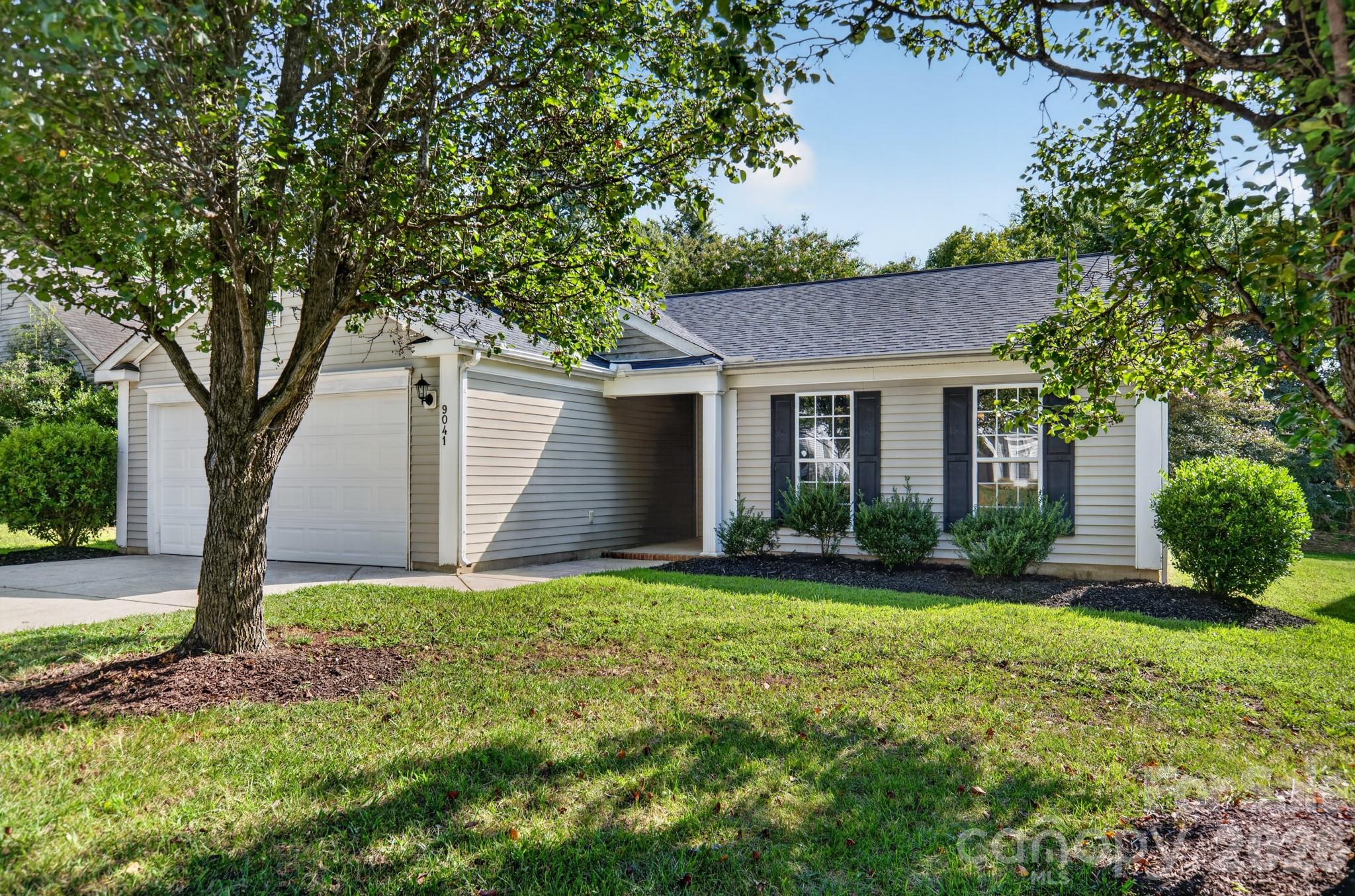 9041 Foggy Meadow Road Property Photo 2