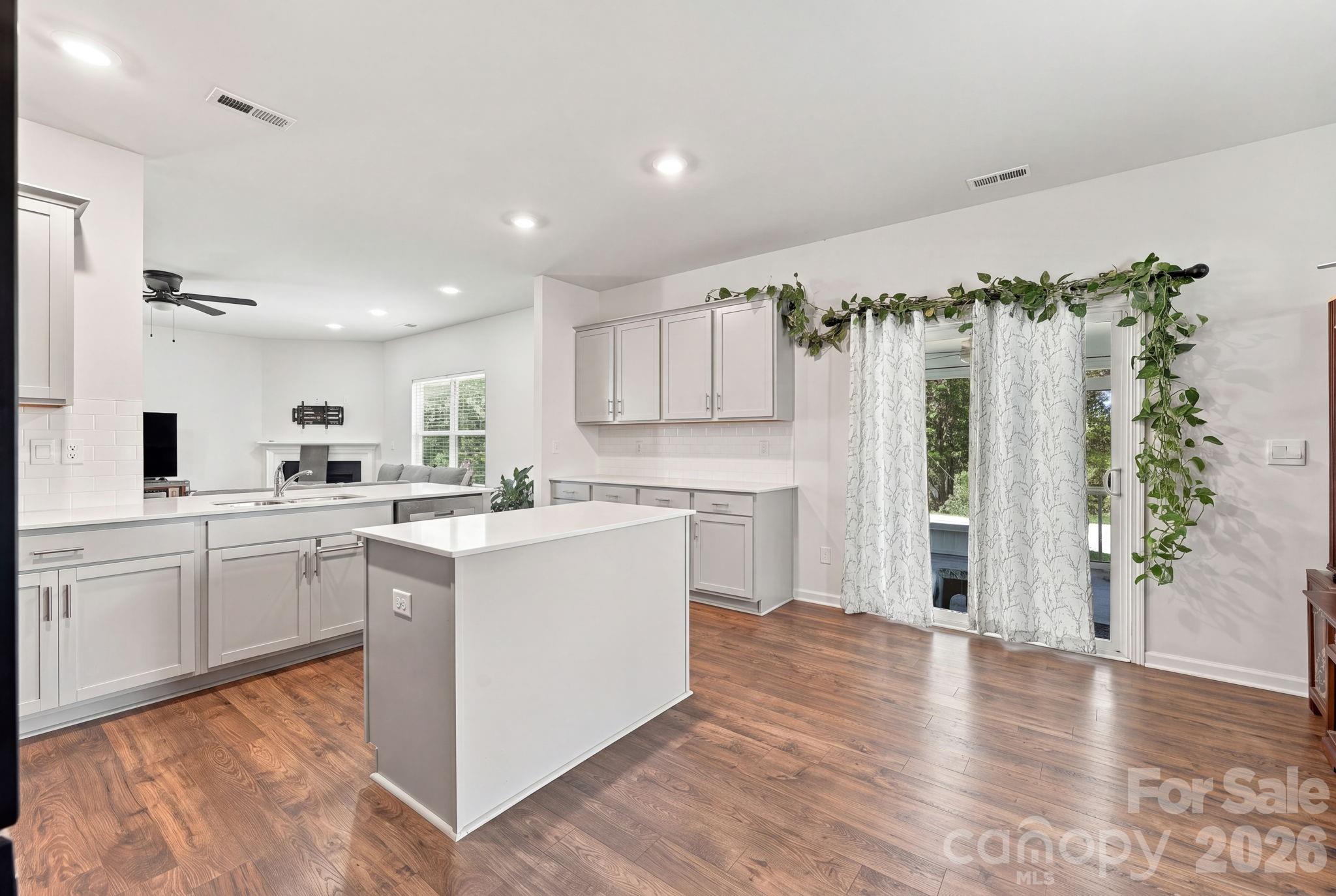 10730 Tuff Lane Property Photo 4