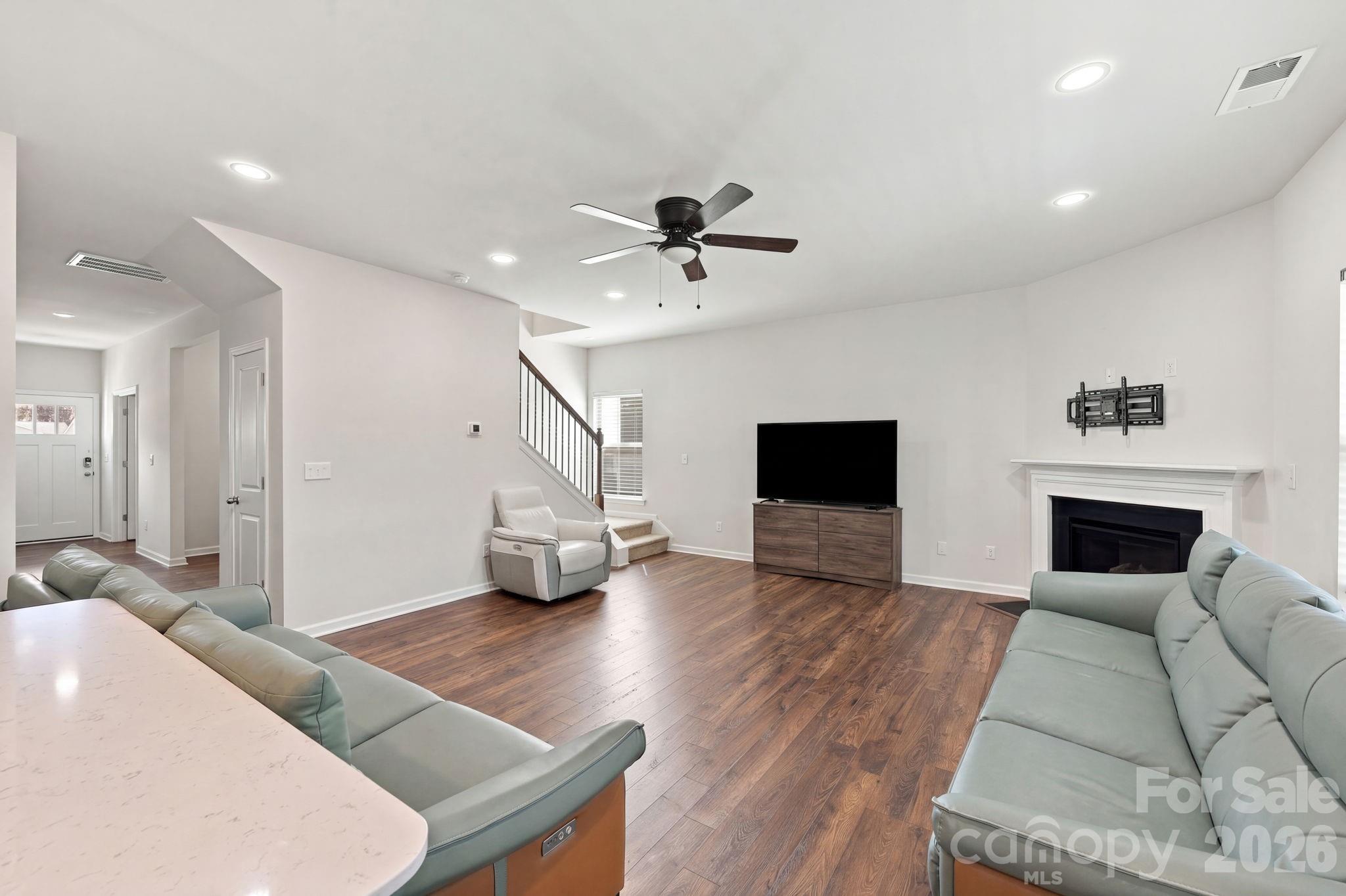 10730 Tuff Lane Property Photo 6