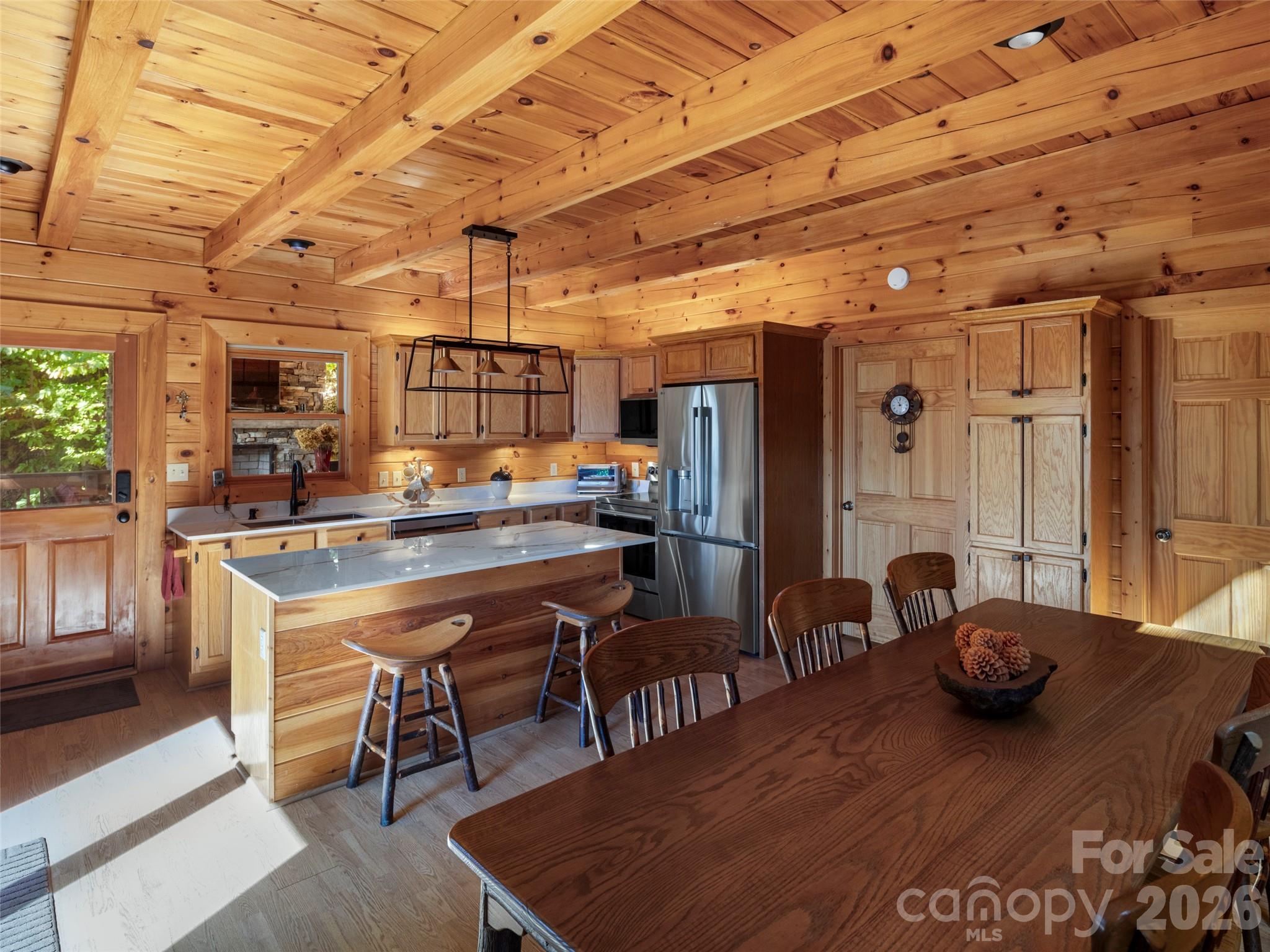 10 Cougar Lane Property Photo 12
