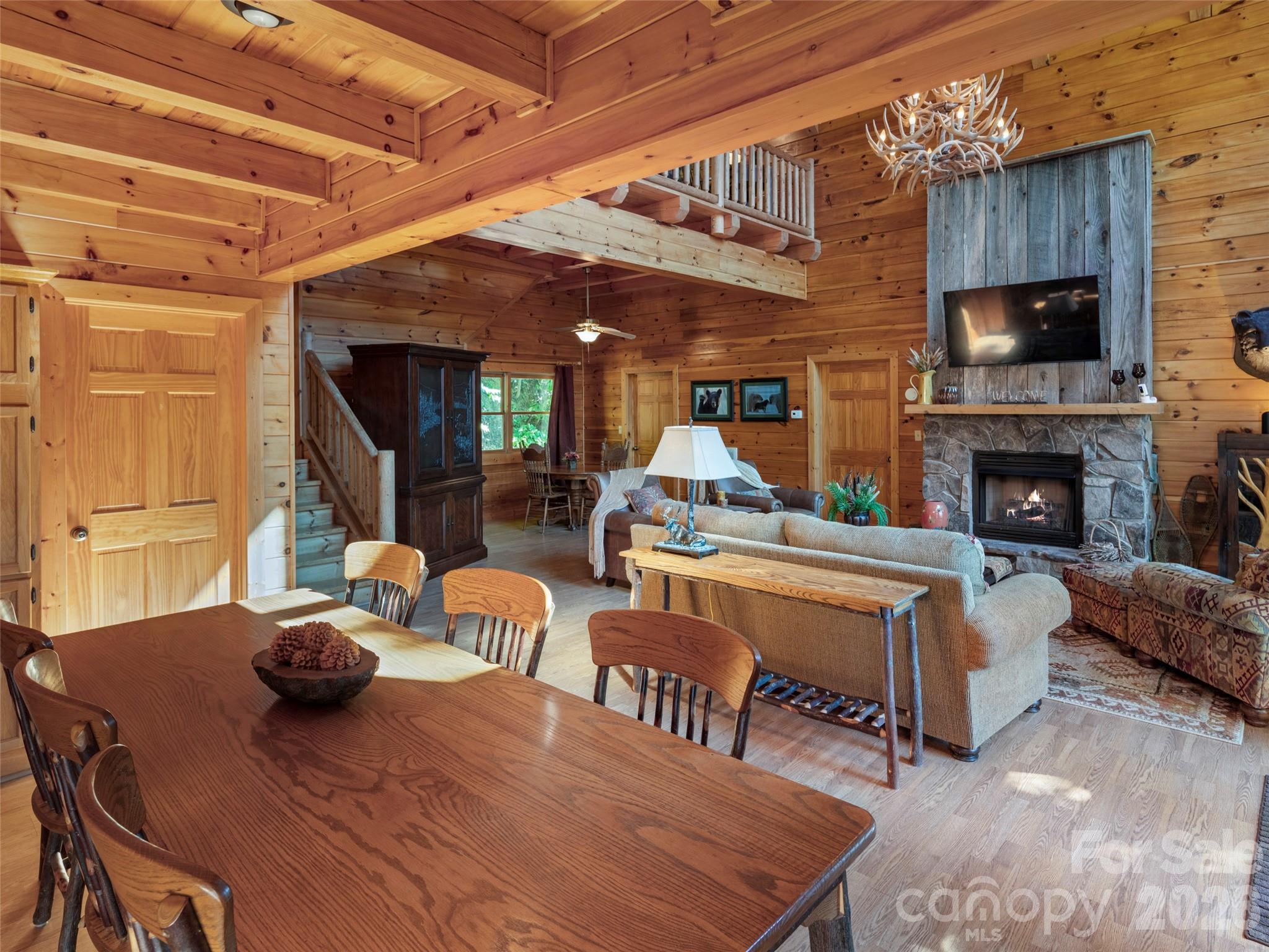 10 Cougar Lane Property Photo 17