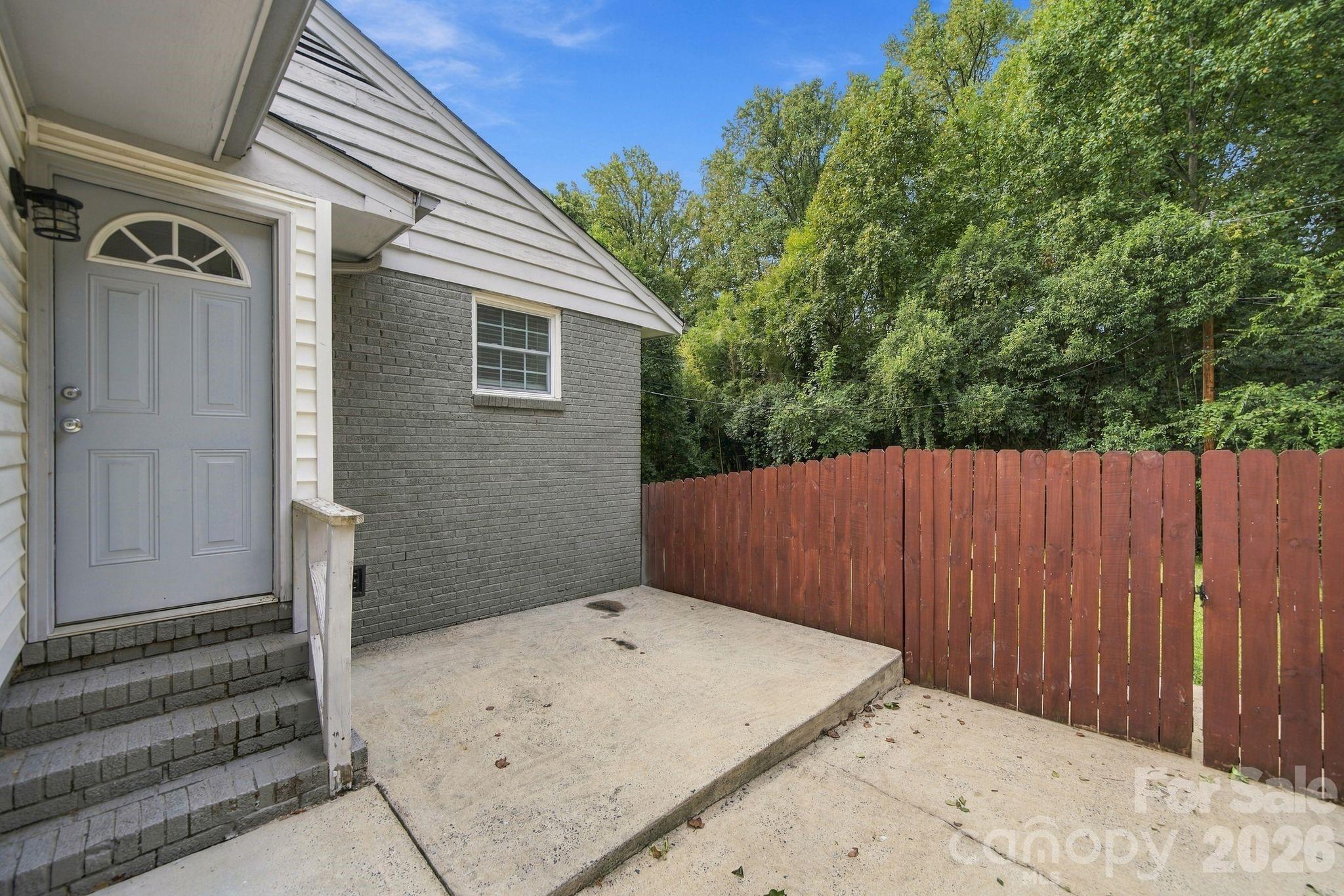 3307 Bonaire Drive Property Photo 18
