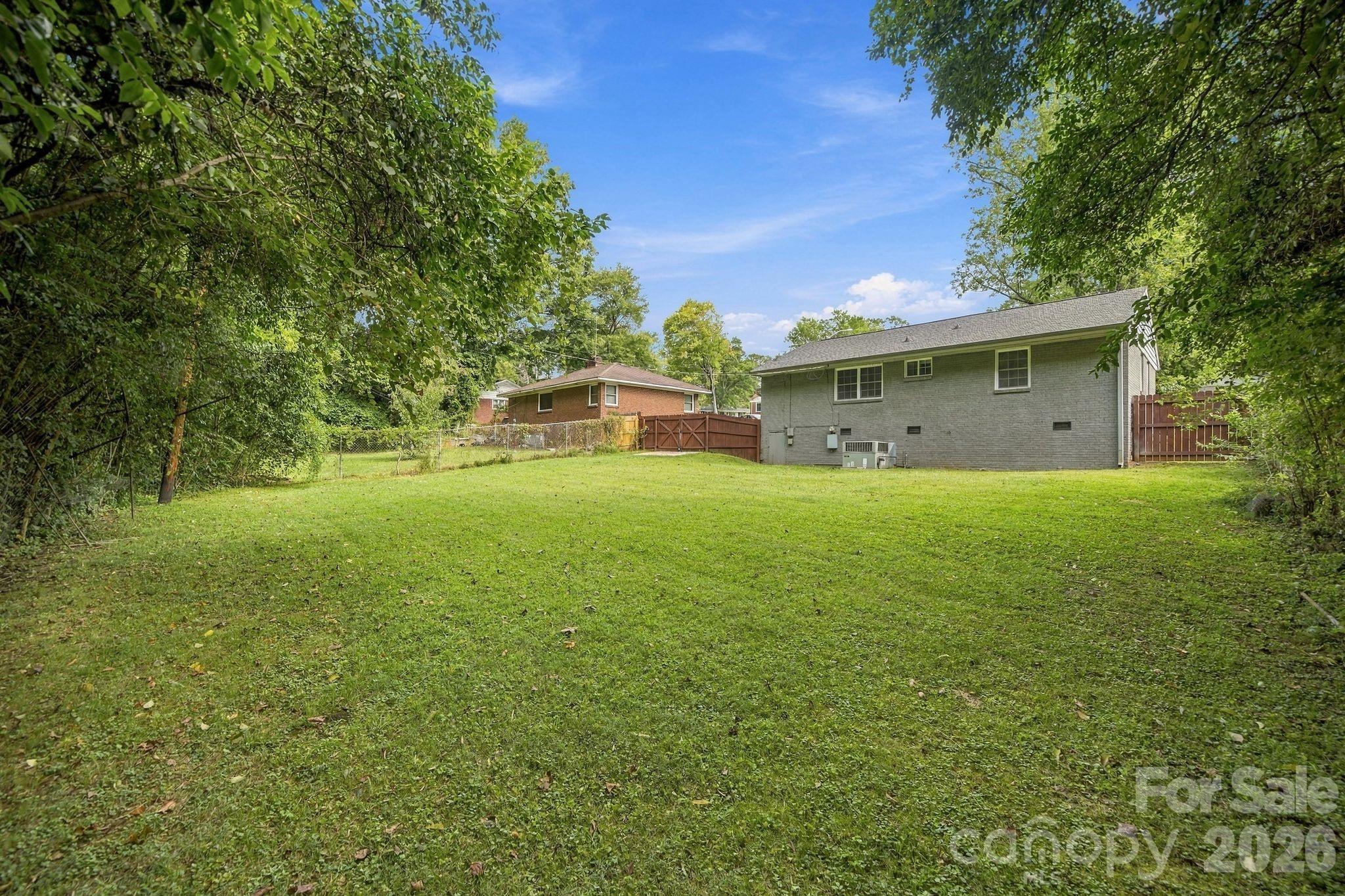 3307 Bonaire Drive Property Photo 20