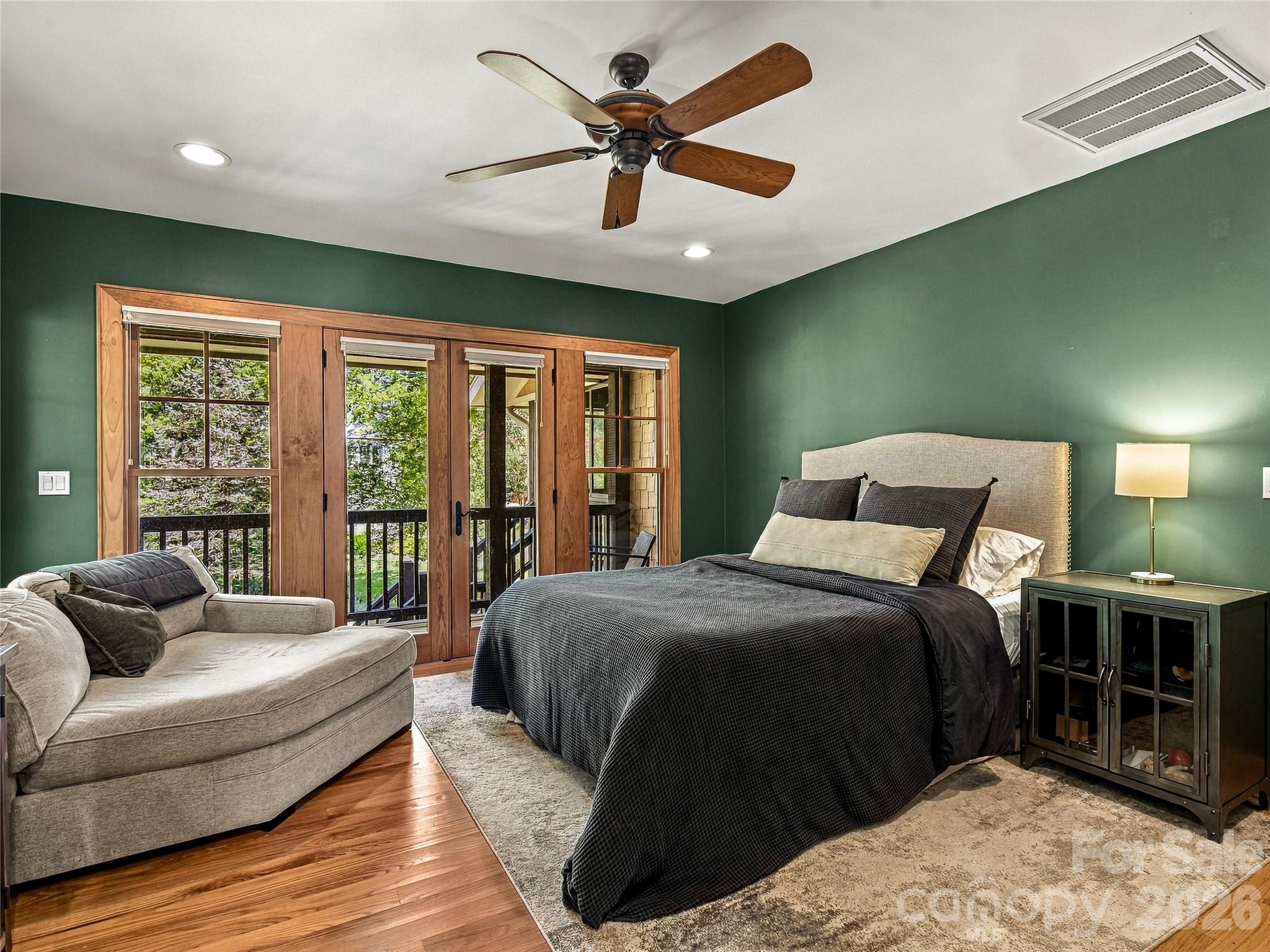 56 Devonshire Drive Property Photo 27
