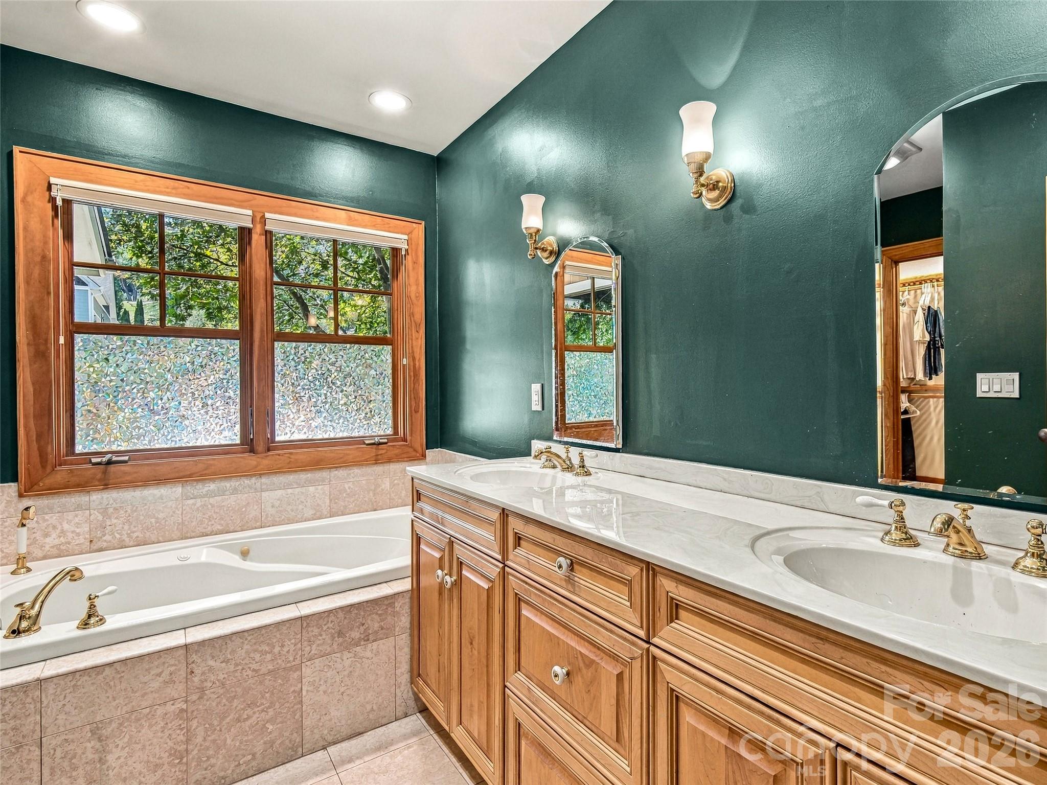 56 Devonshire Drive Property Photo 28