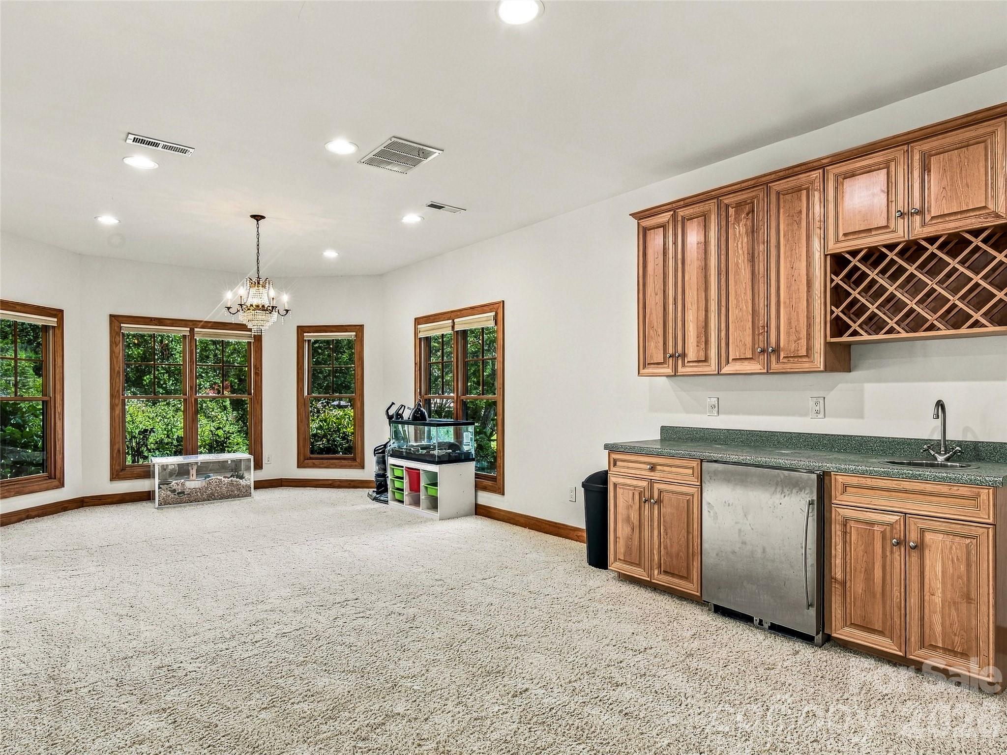 56 Devonshire Drive Property Photo 35