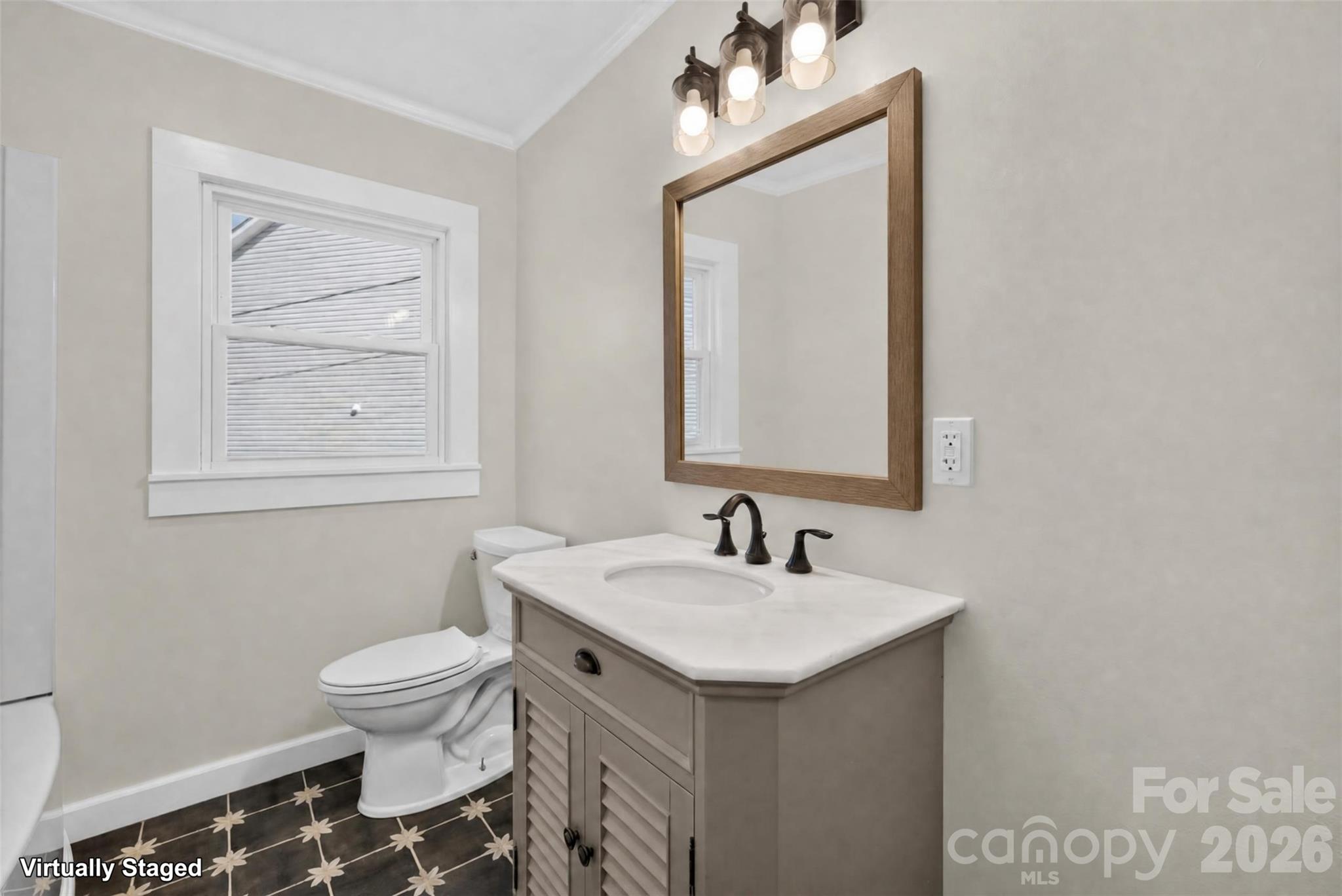 227 Nesbit Drive Property Photo 12