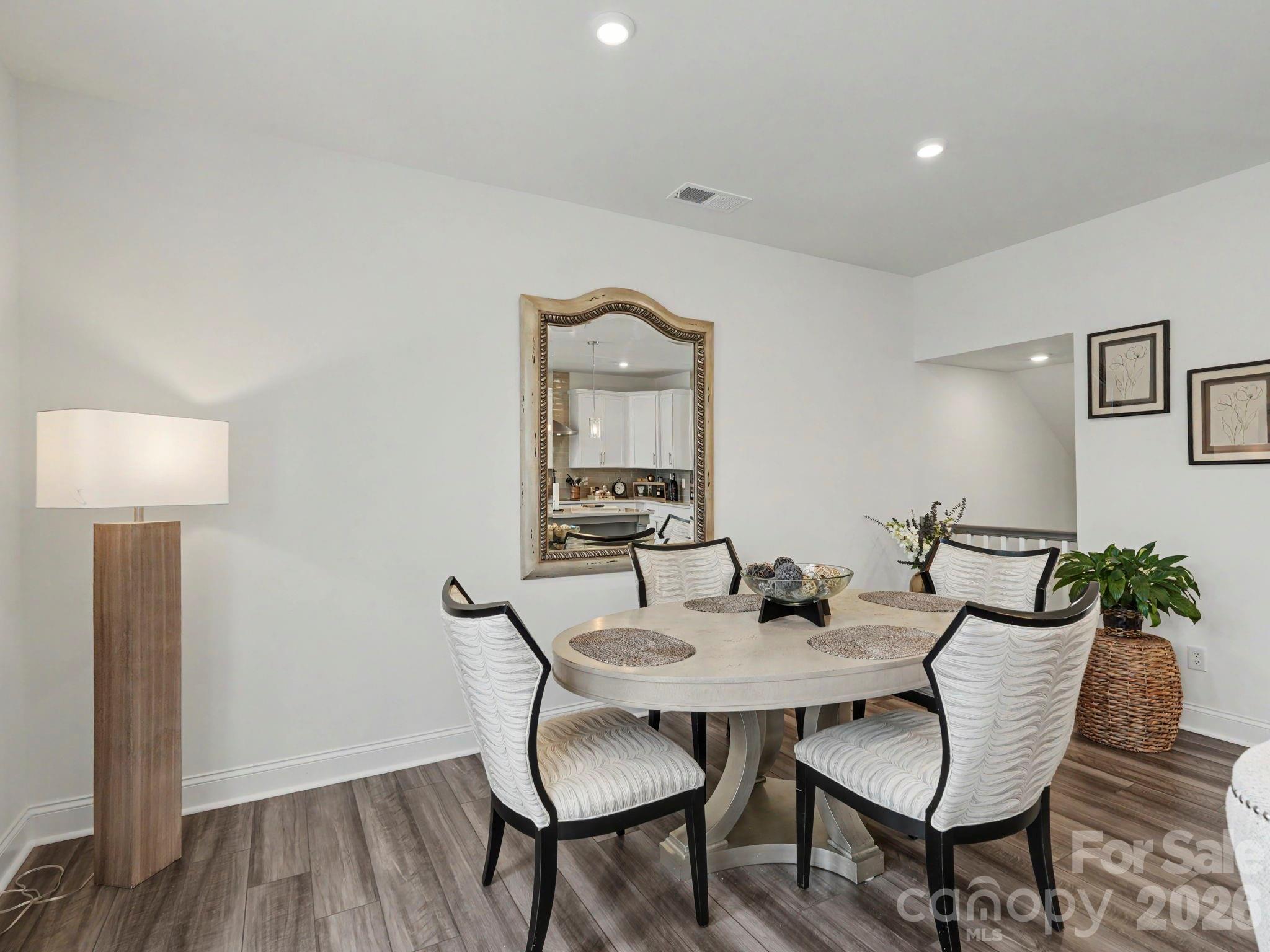 2110 Magnolia Blossom Way Property Photo 8