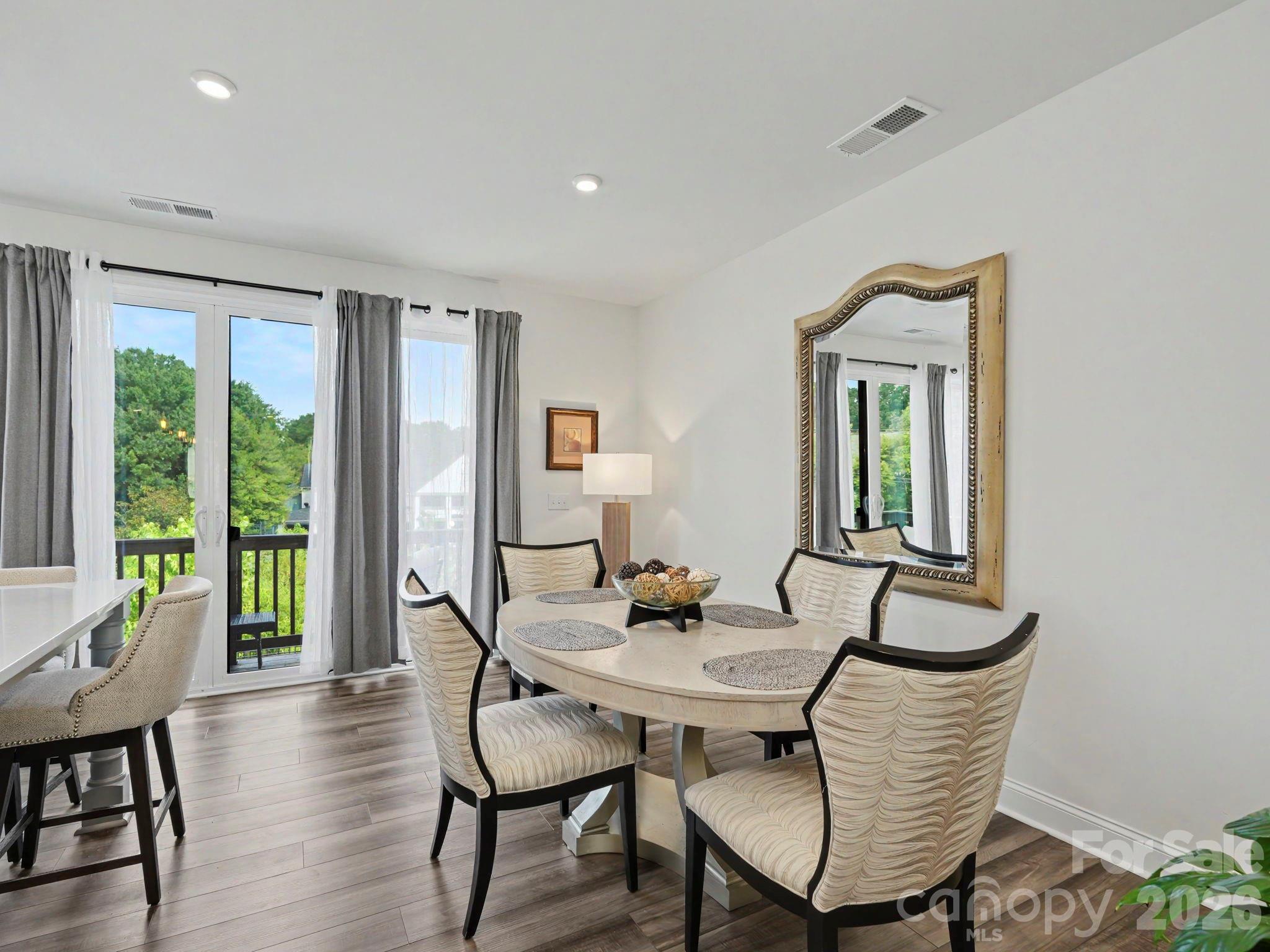 2110 Magnolia Blossom Way Property Photo 25