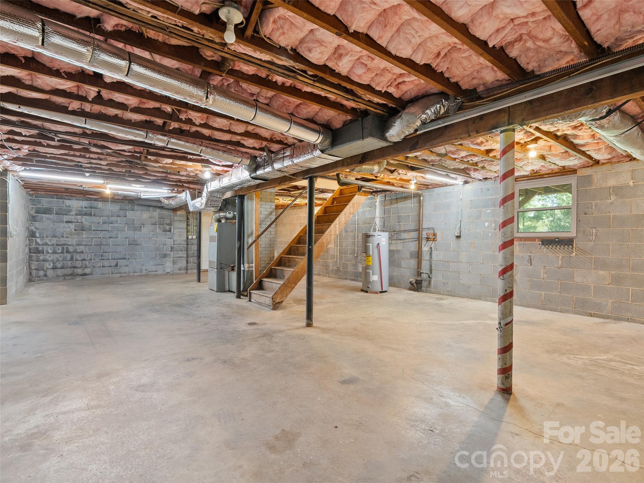 483 Thompson Street Property Photo 19