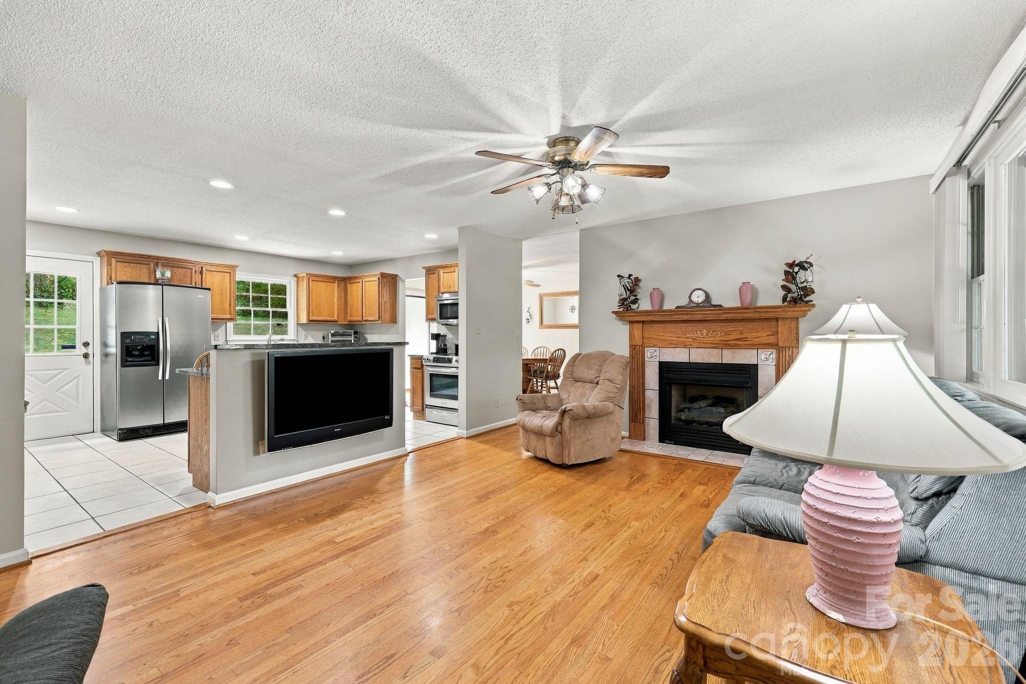 6 Cisco Road Property Photo 4