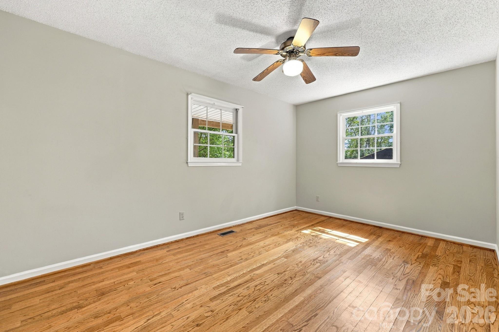 6 Cisco Road Property Photo 26