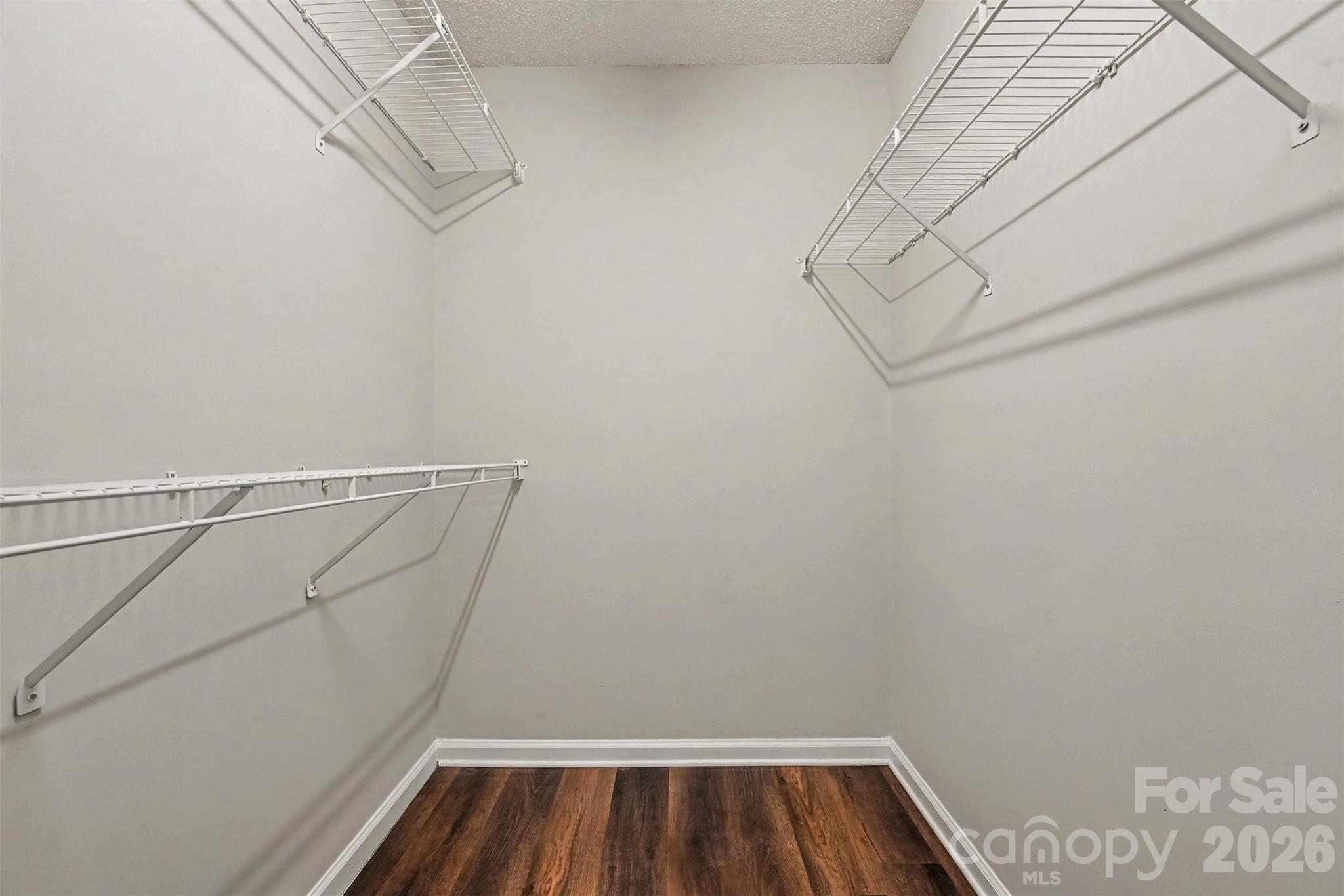 104 S Willow Court Property Photo 21