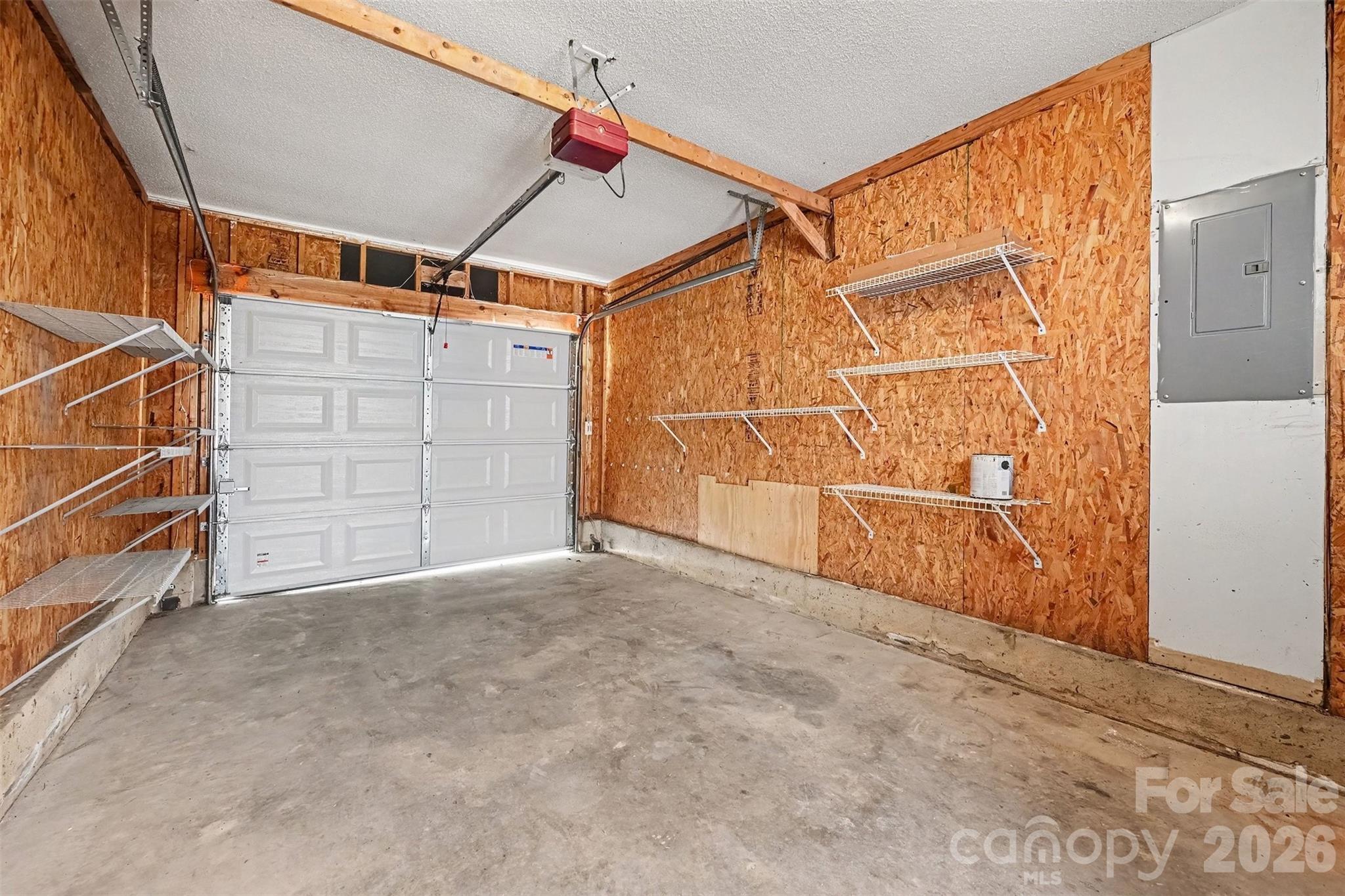 104 S Willow Court Property Photo 29