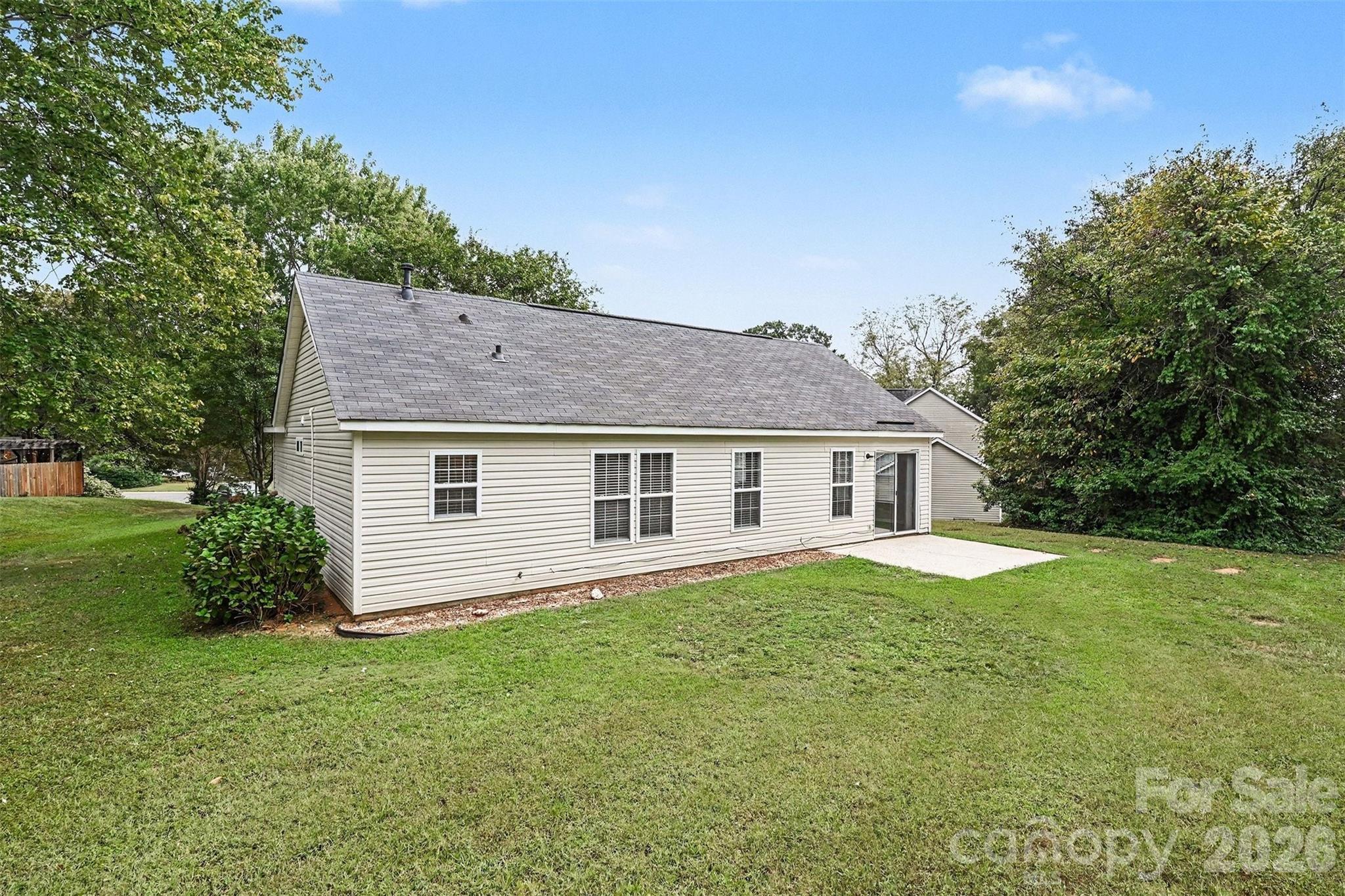 104 S Willow Court Property Photo 30