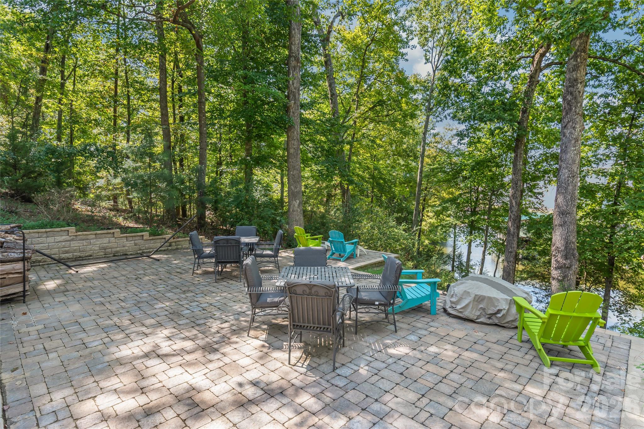 13934 Kings Carriage Lane Property Photo 5