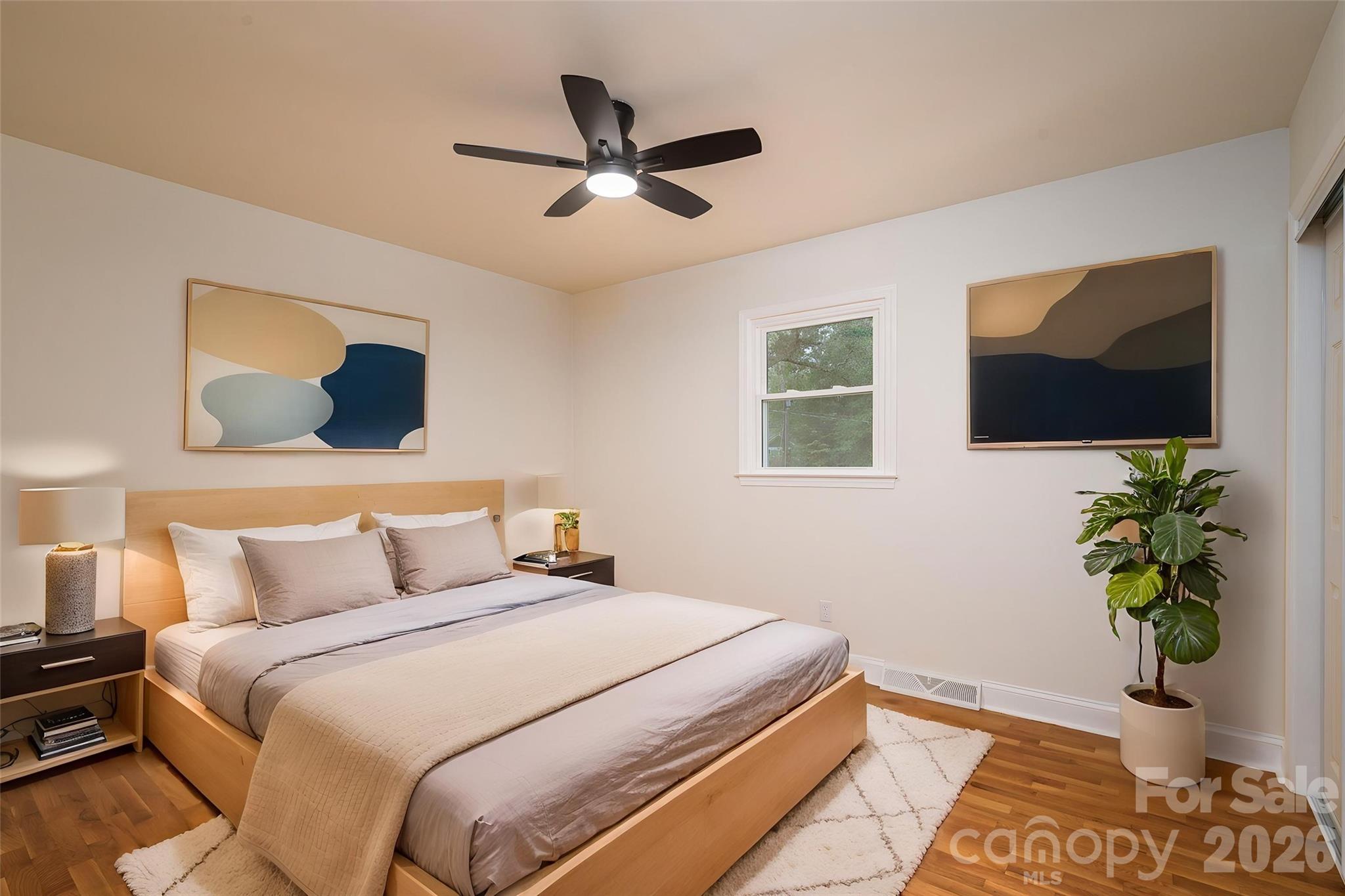1081 Redleaf Trail Property Photo 16