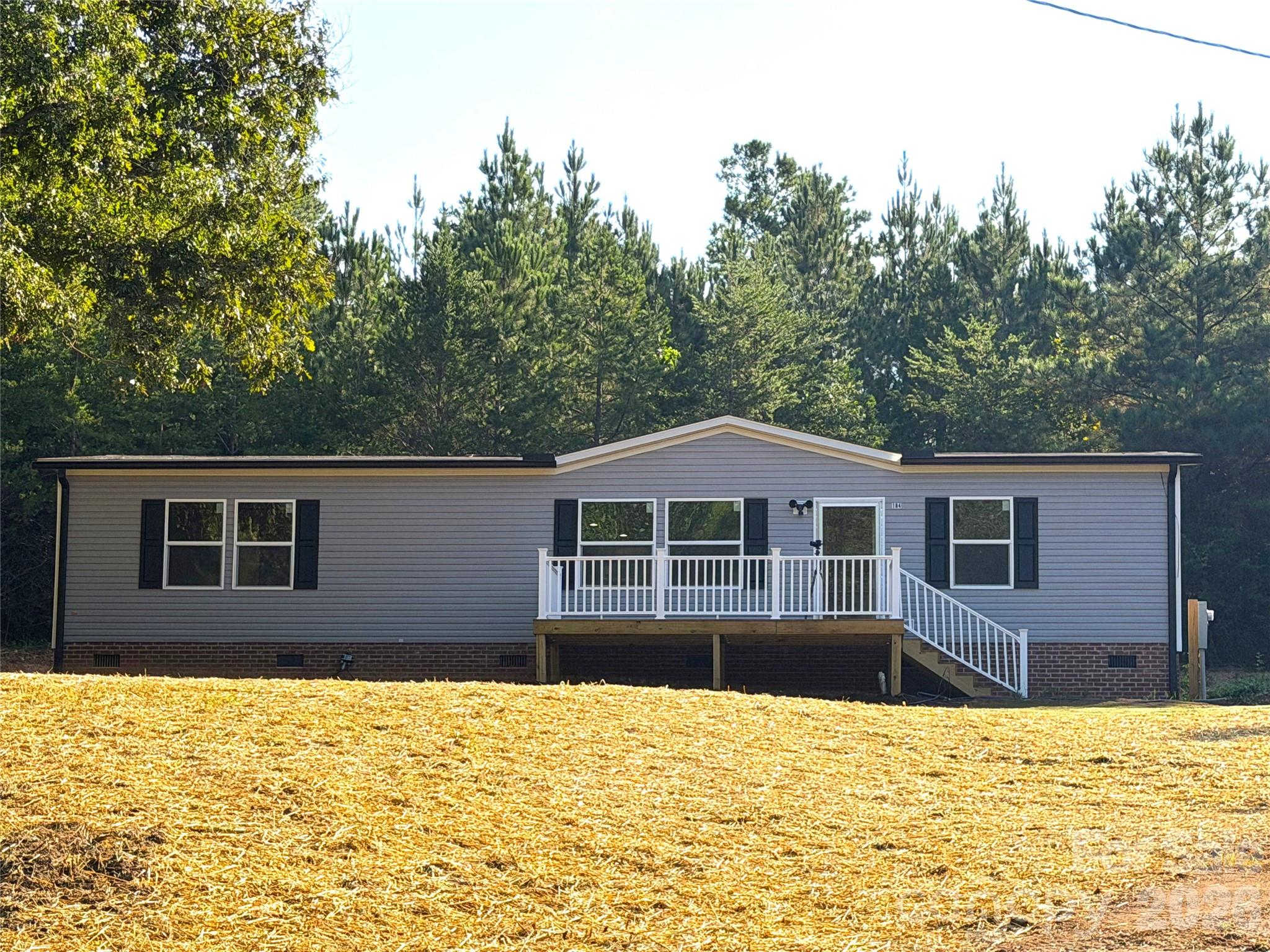 184 Crawford Hollow Property Photo 1