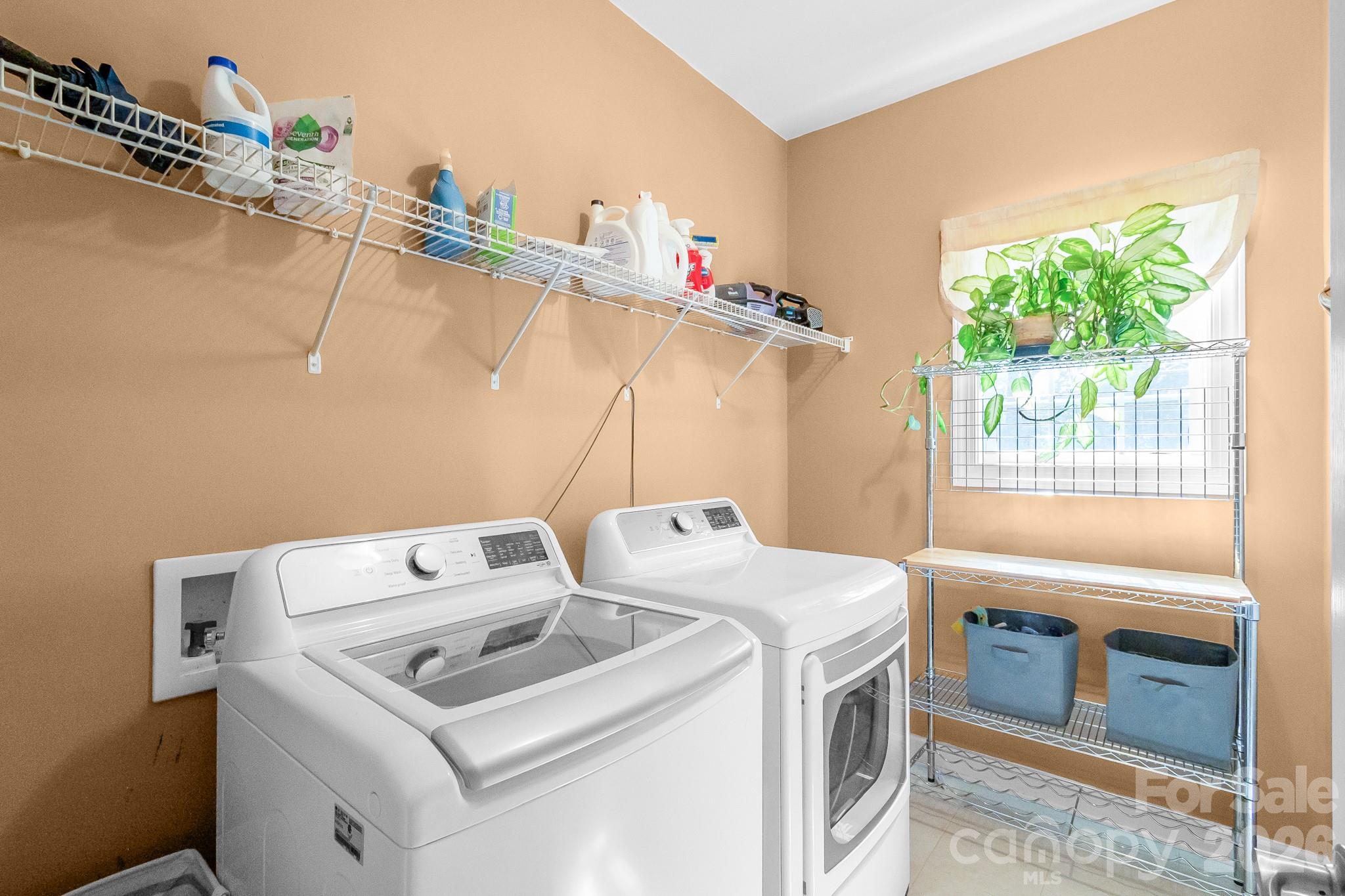 402 Deercross Lane Property Photo 18