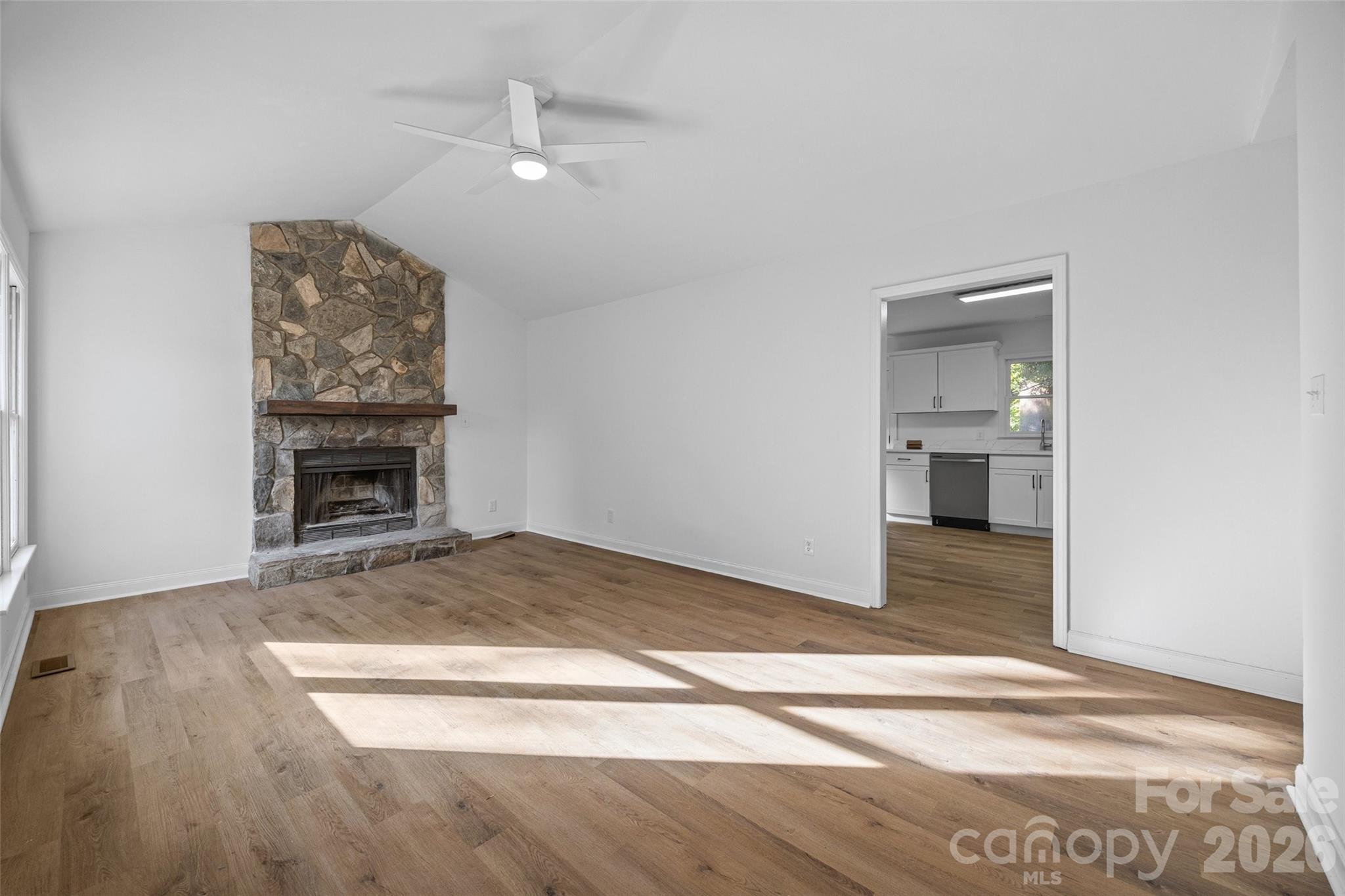1167 Ebinport Road Property Photo 4