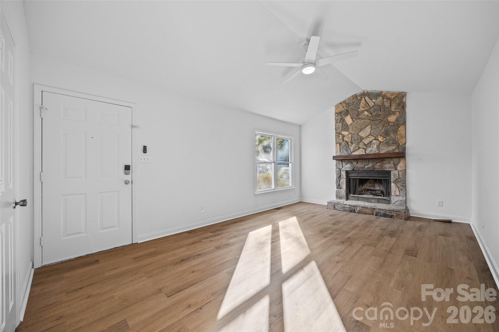 1167 Ebinport Road Property Photo 6