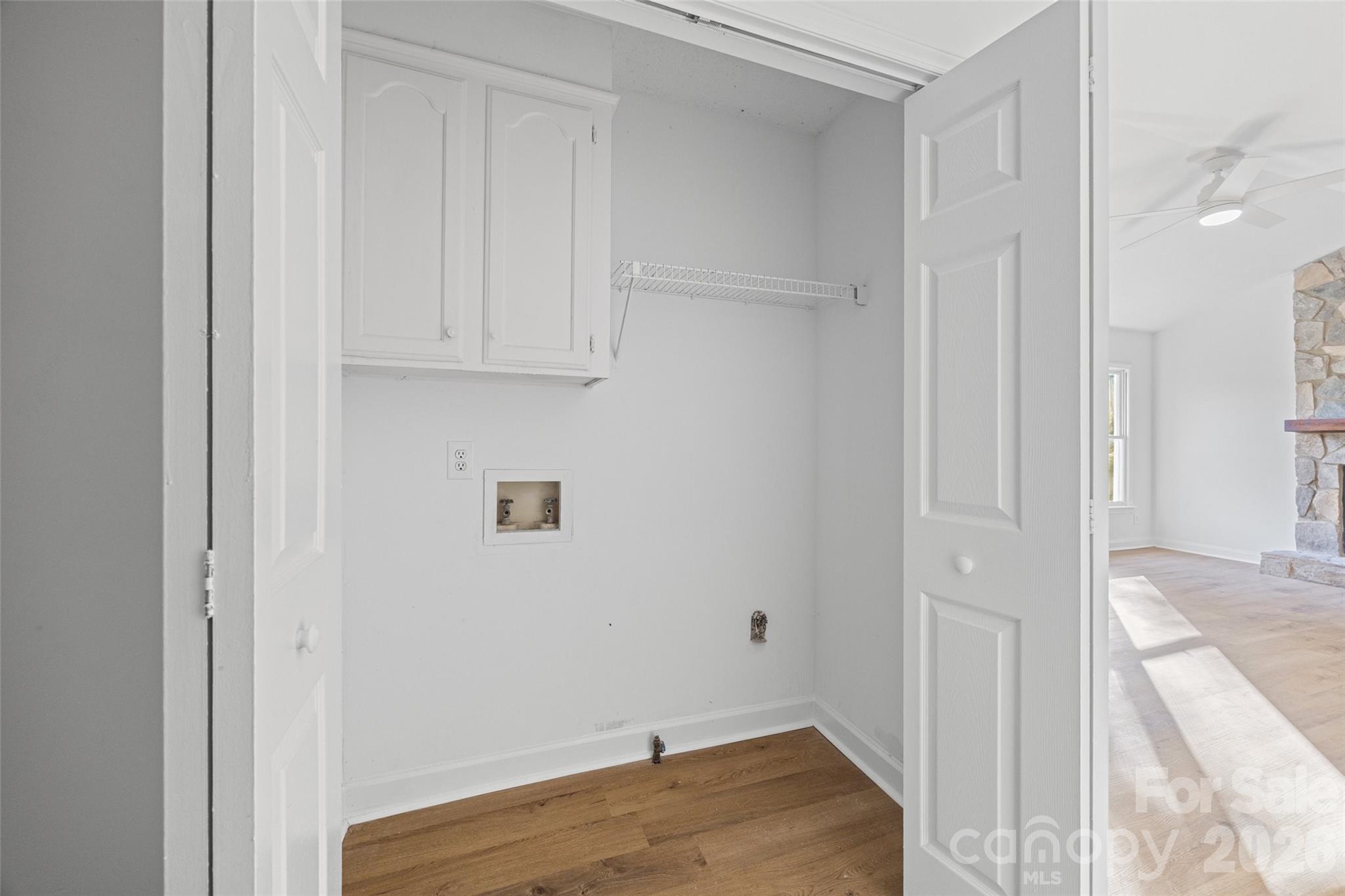 1167 Ebinport Road Property Photo 12